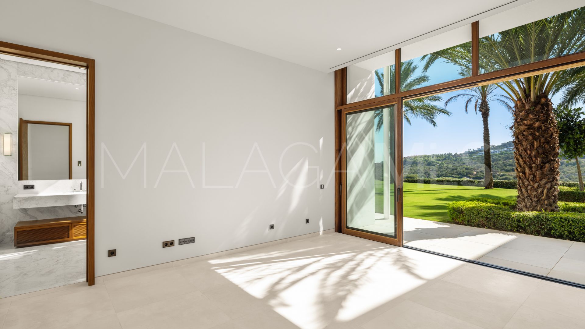 For sale Finca Cortesin villa with 6 bedrooms