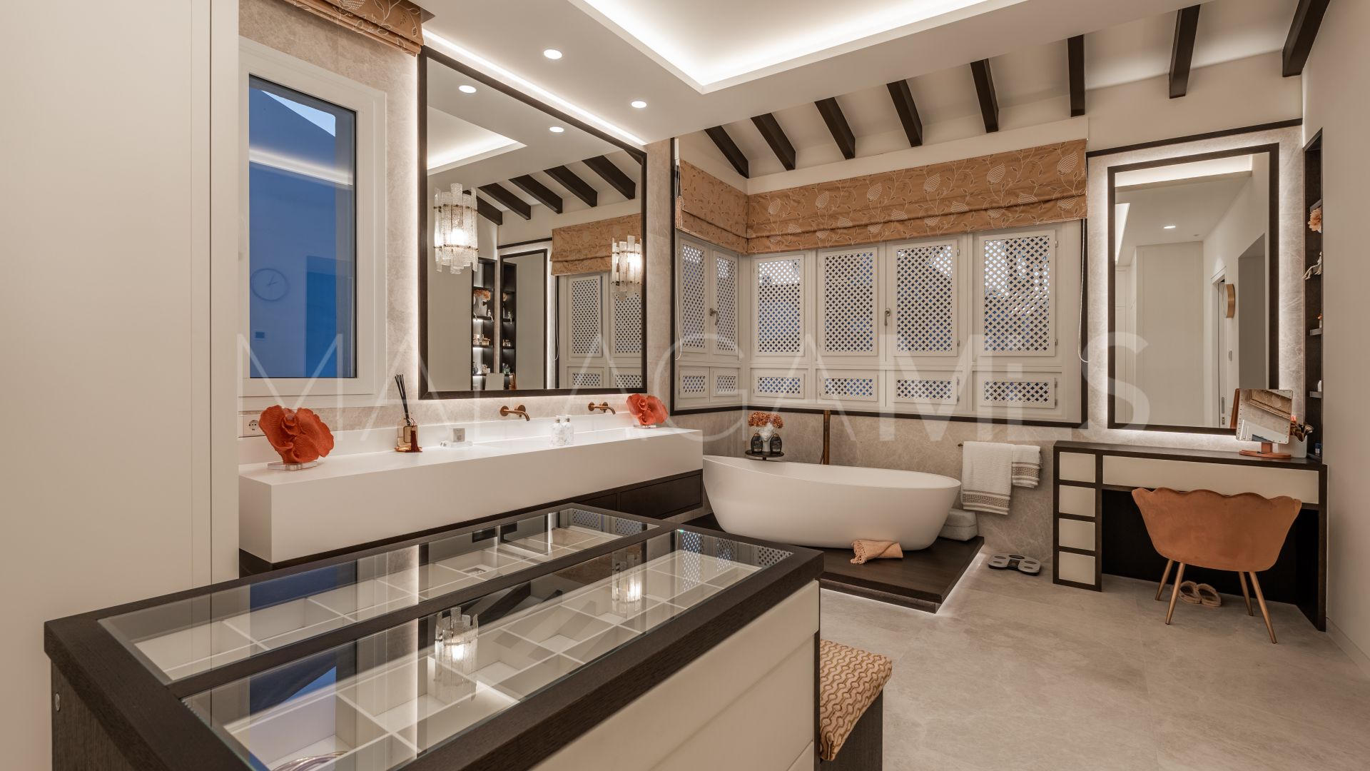Zweistöckiges penthouse for sale in Puente Romano