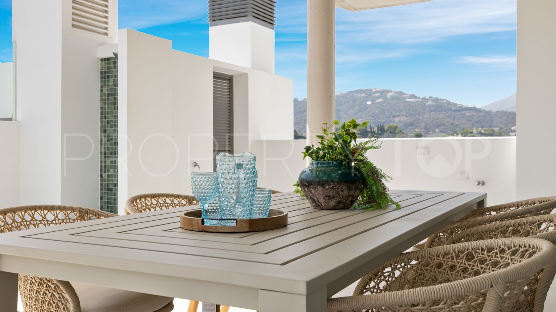 For sale La Quinta penthouse with 4 bedrooms