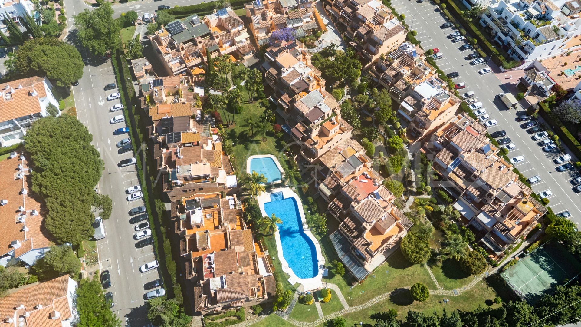 Radhus for sale in Oasis de Nagüeles