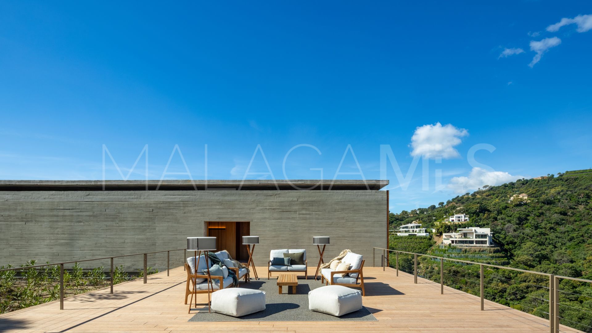 Villa for sale in El Madroñal