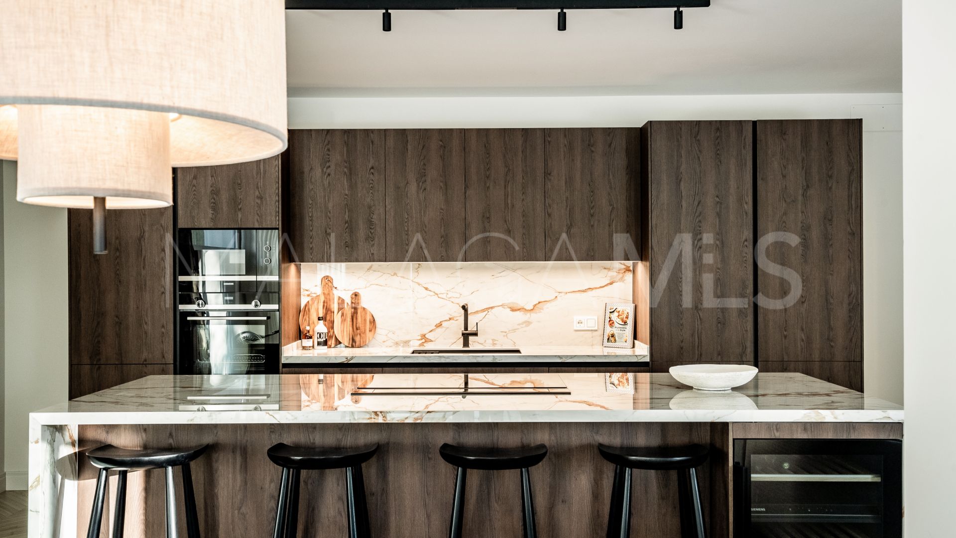 Apartment with 4 bedrooms for sale in Las Lomas del Marbella Club