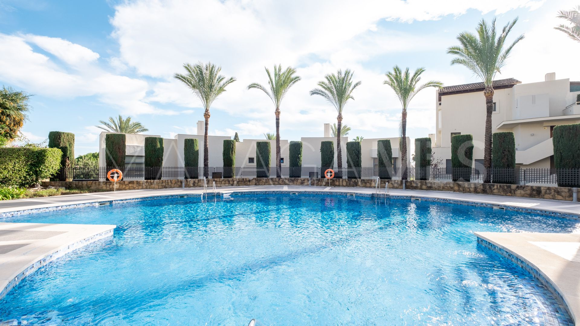 Apartamento for sale in Sierra Blanca
