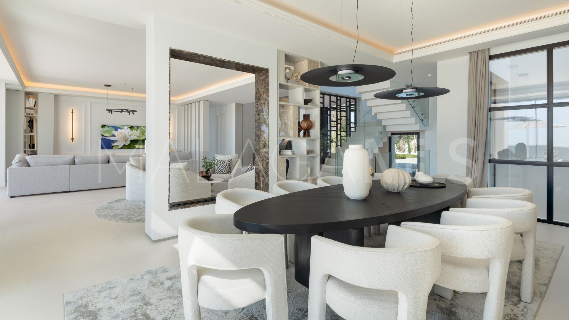 Villa for sale in Monte Halcones