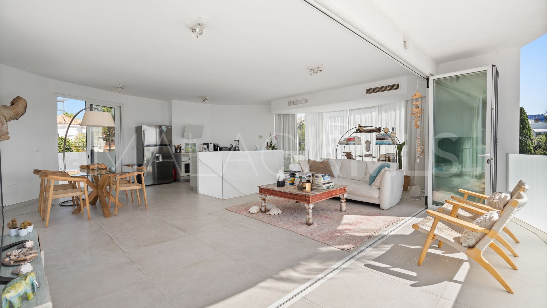 Villa for sale in Marbesa