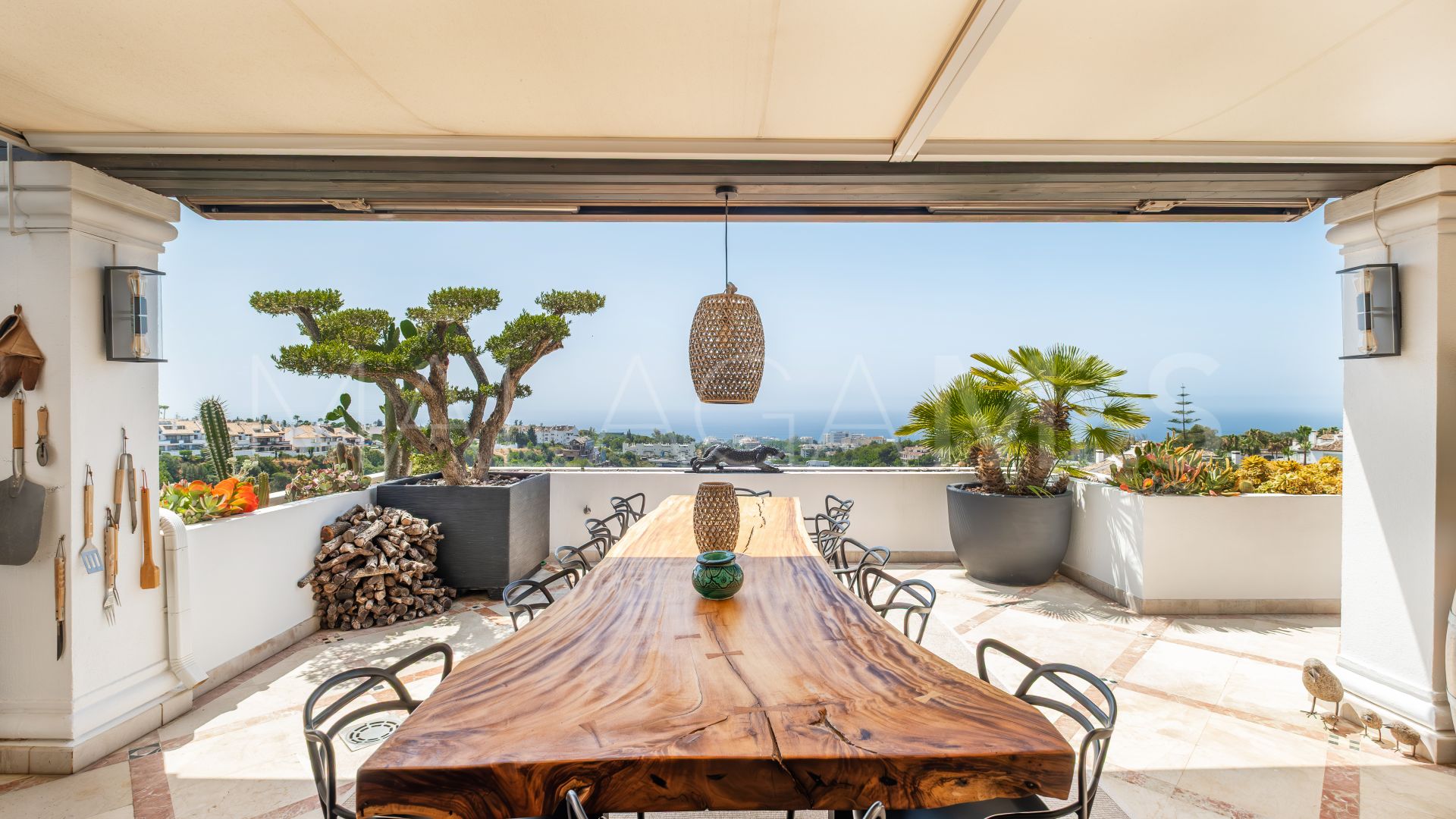 Duplex penthouse for sale in Monte Paraiso Country Club
