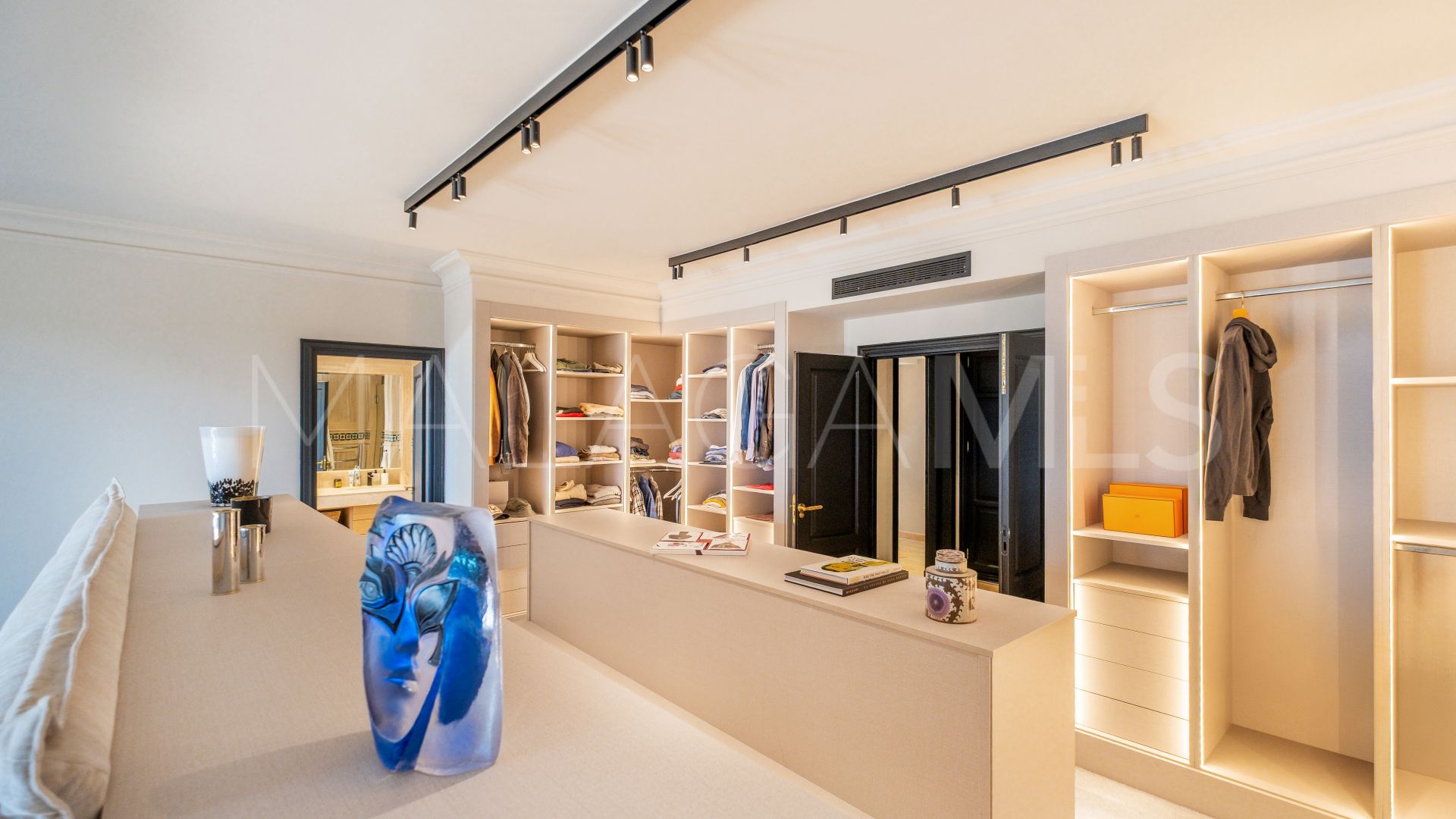 Duplex penthouse for sale in Monte Paraiso Country Club