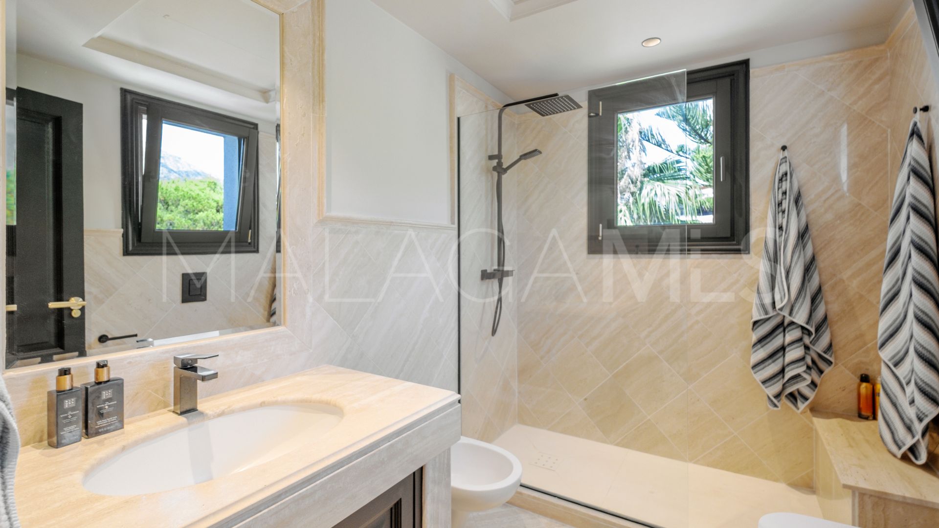 Duplex penthouse for sale in Monte Paraiso Country Club
