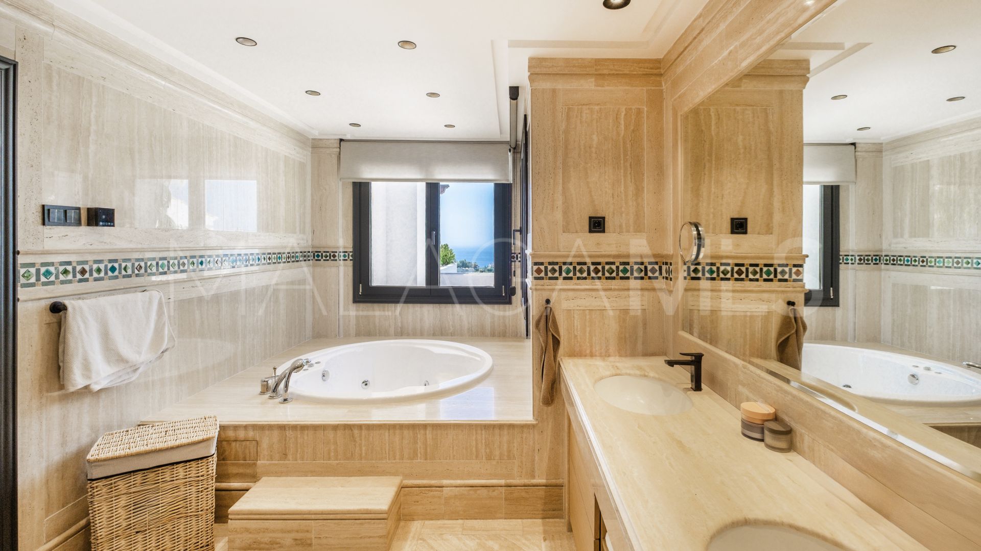 Duplex penthouse for sale in Monte Paraiso Country Club