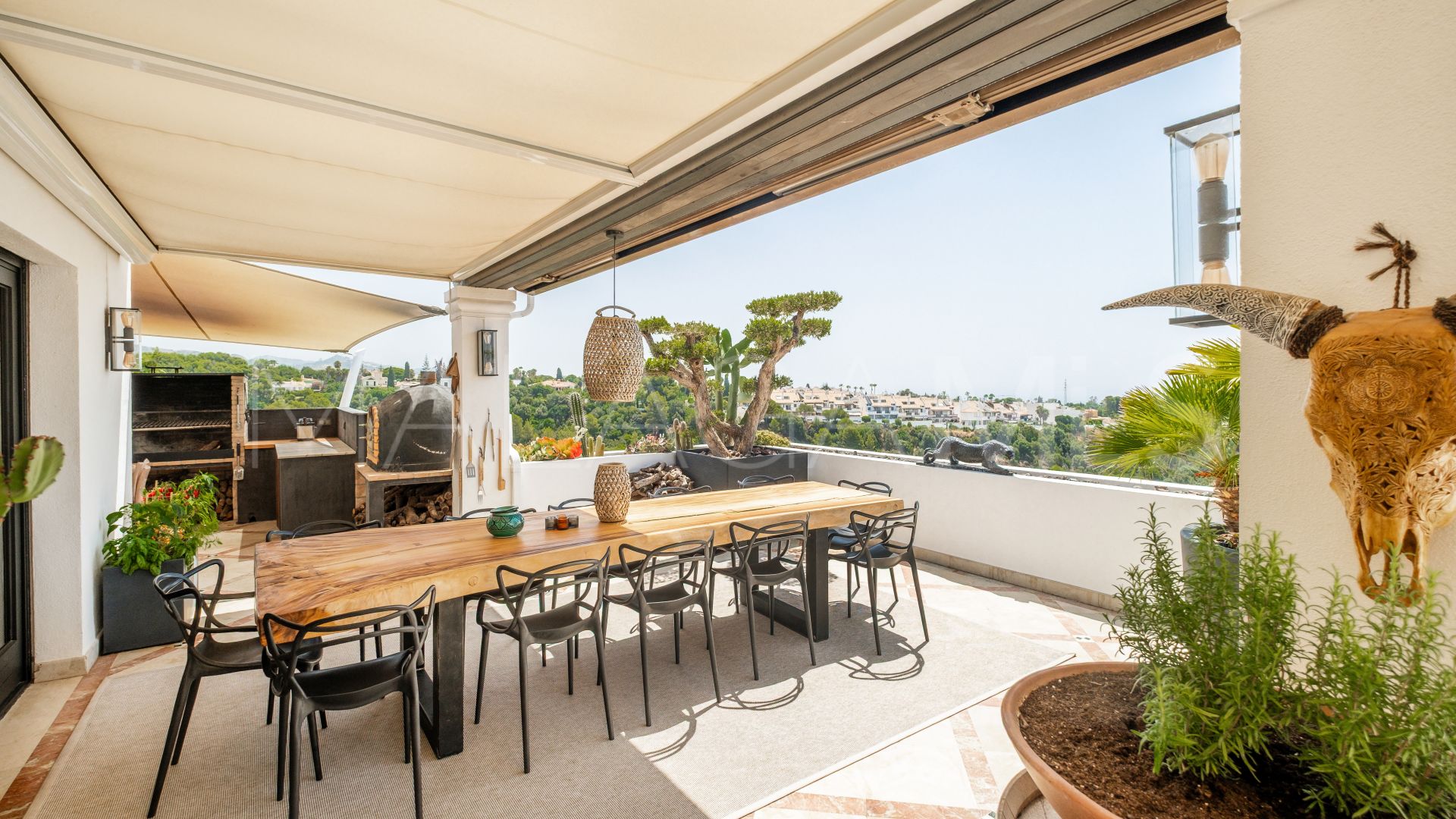 Duplex penthouse for sale in Monte Paraiso Country Club