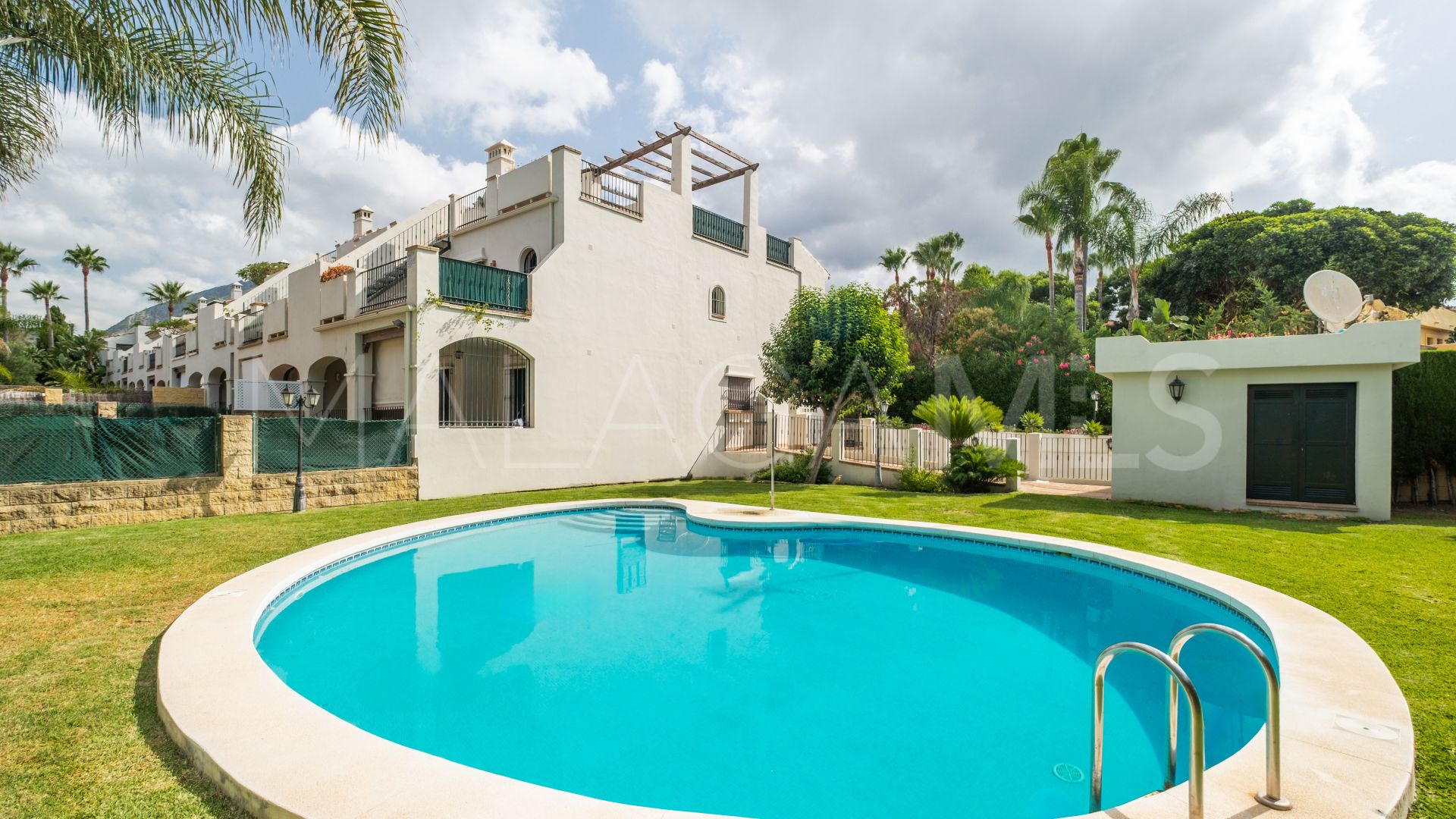 Adosado for sale with 3 bedrooms in Nagüeles