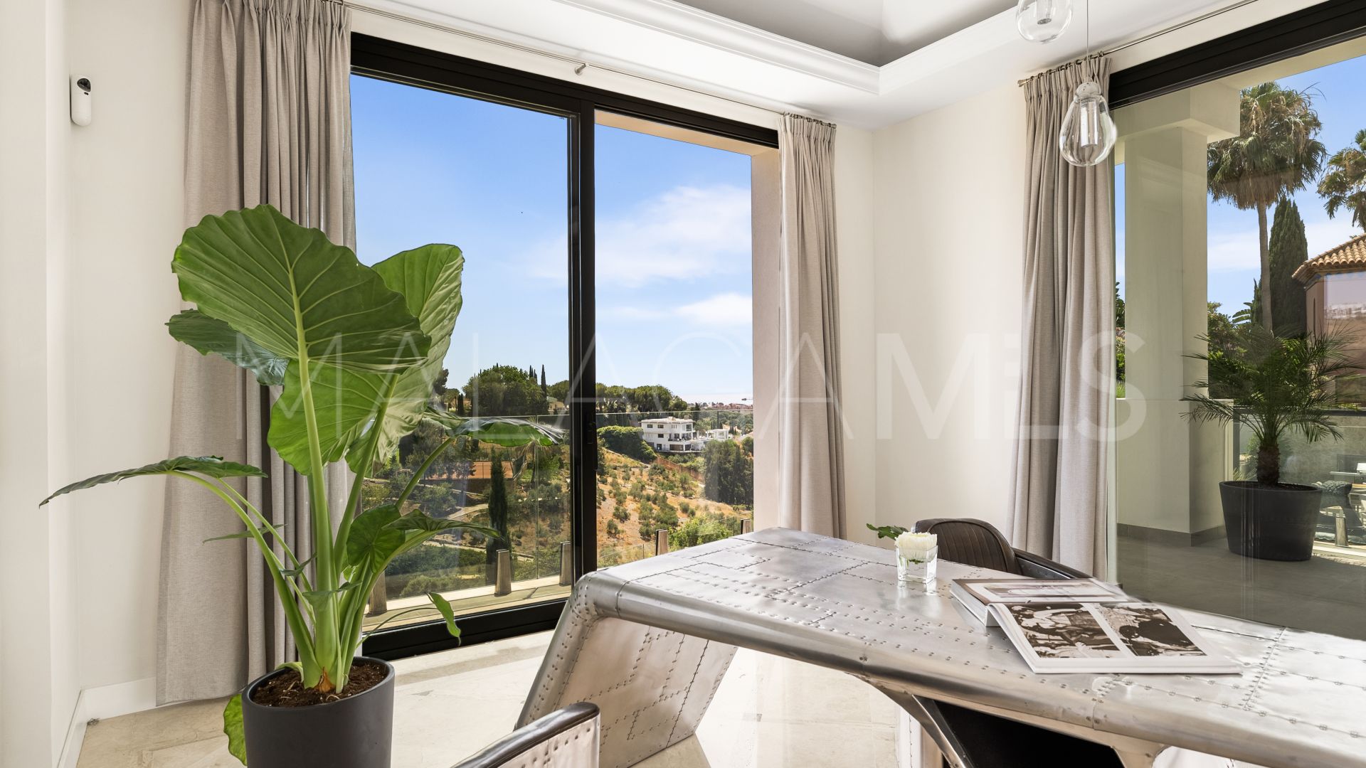 Villa for sale in Los Flamingos