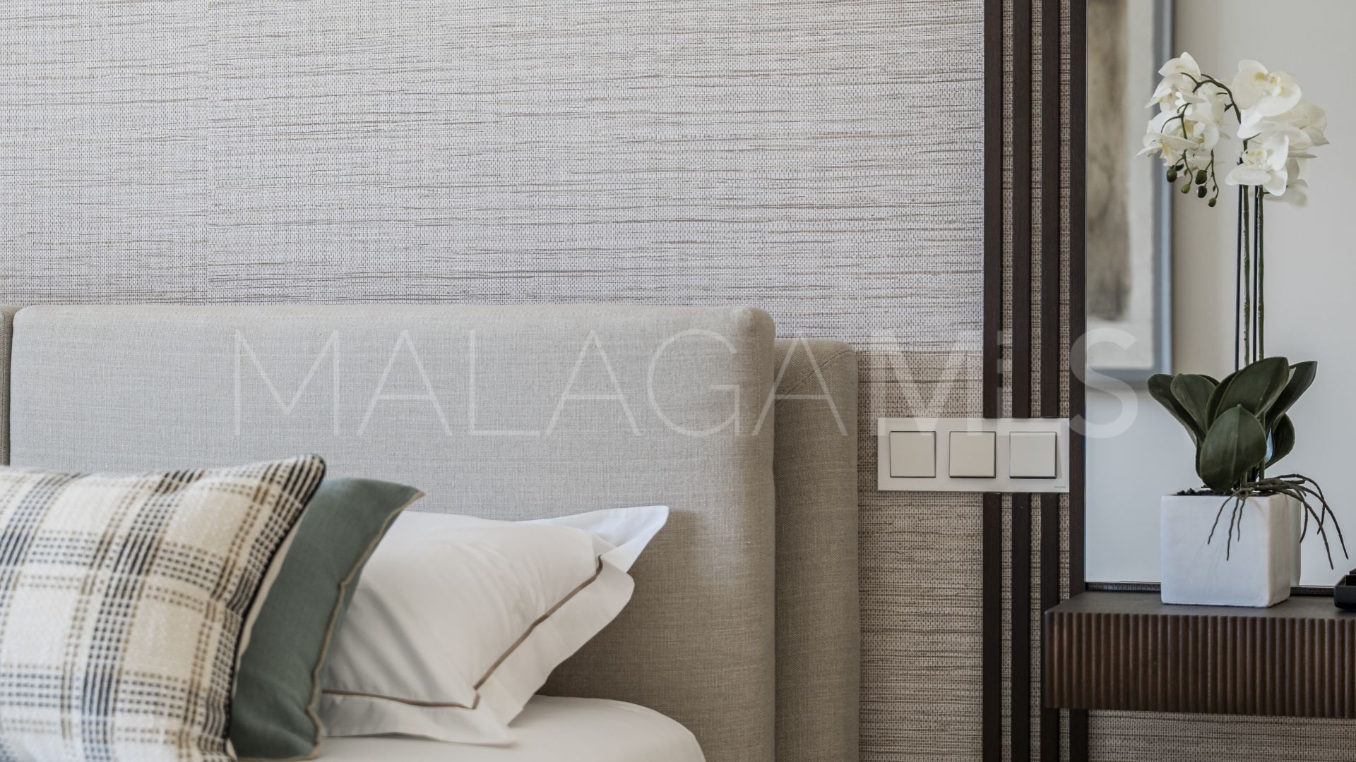 Aloha, apartamento planta baja for sale de 2 bedrooms