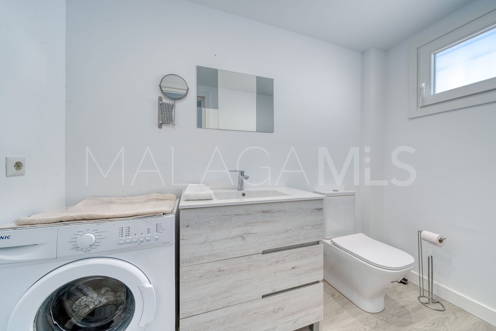 Radhus for sale in Los Naranjos