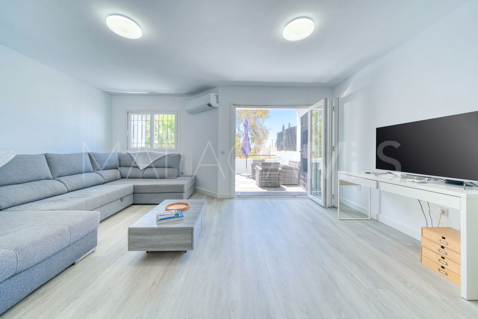 Radhus for sale in Los Naranjos