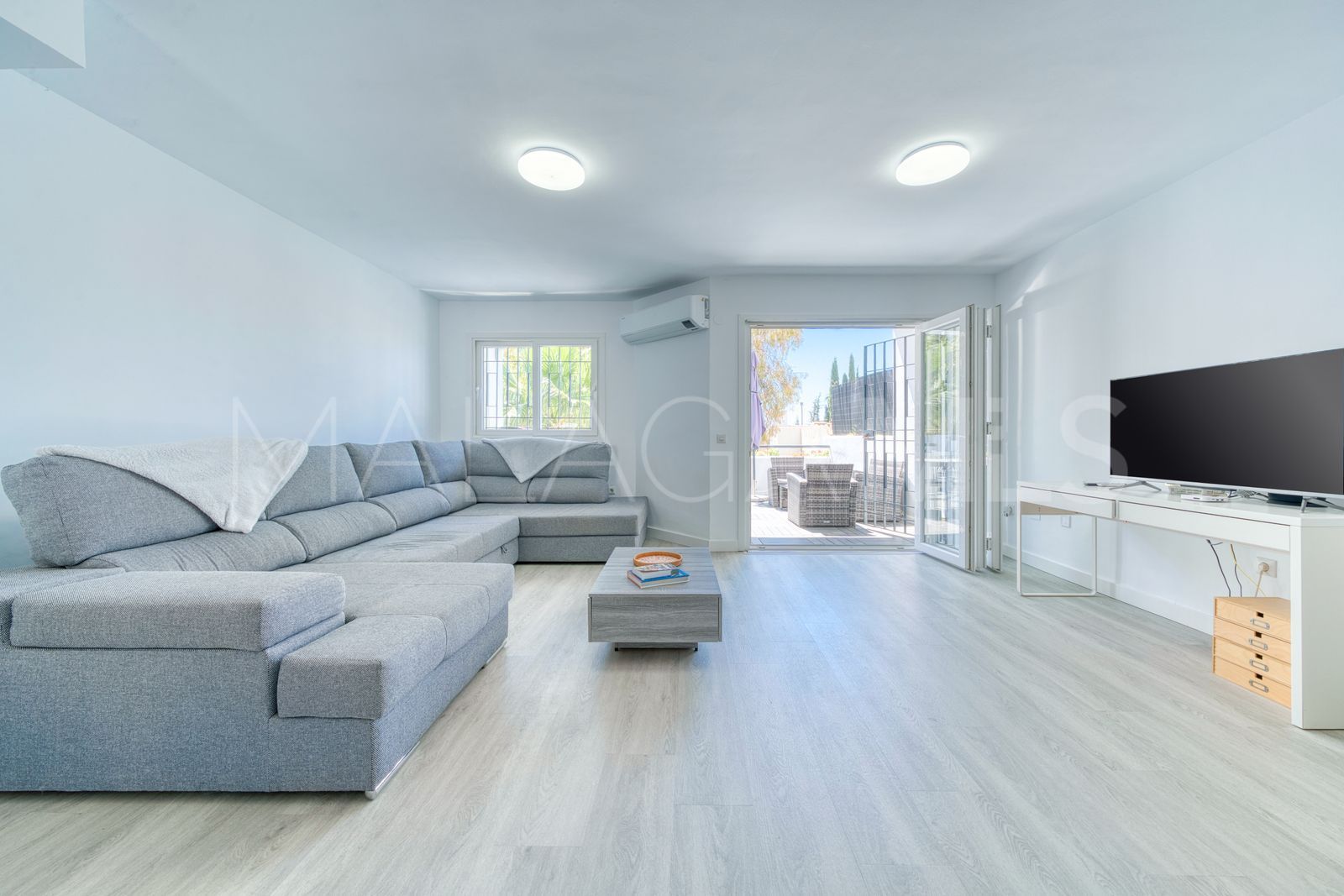 Radhus for sale in Los Naranjos