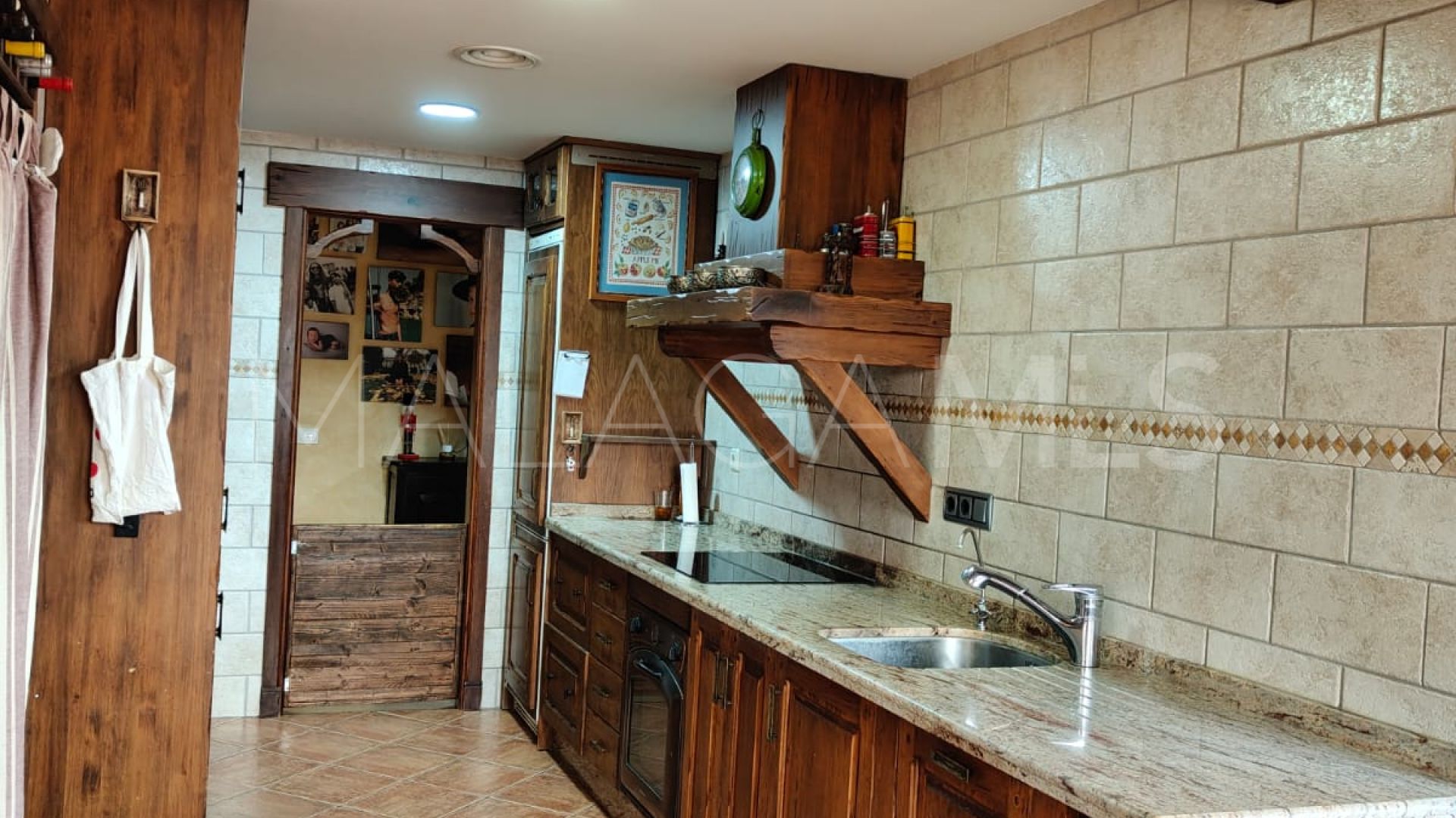 Atico duplex a la venta in San Pedro de Alcantara with 3 bedrooms