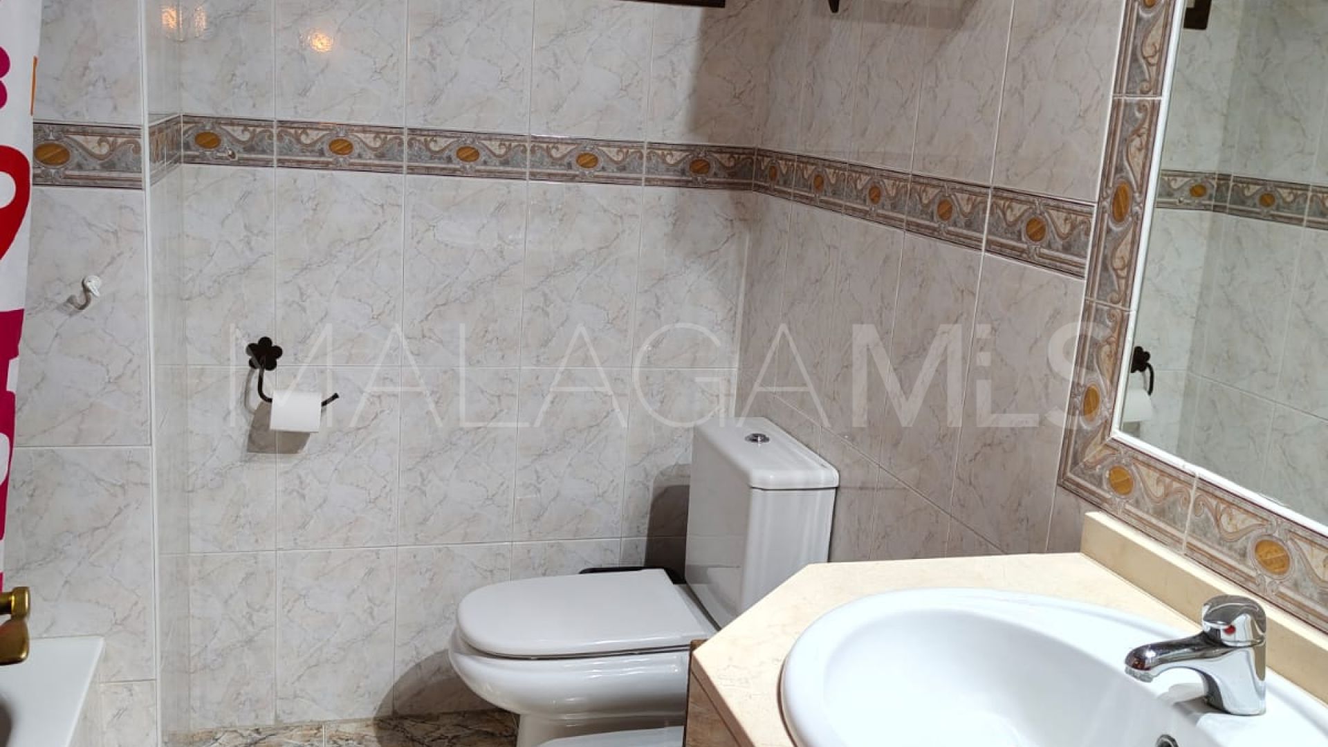 Atico duplex a la venta in San Pedro de Alcantara with 3 bedrooms