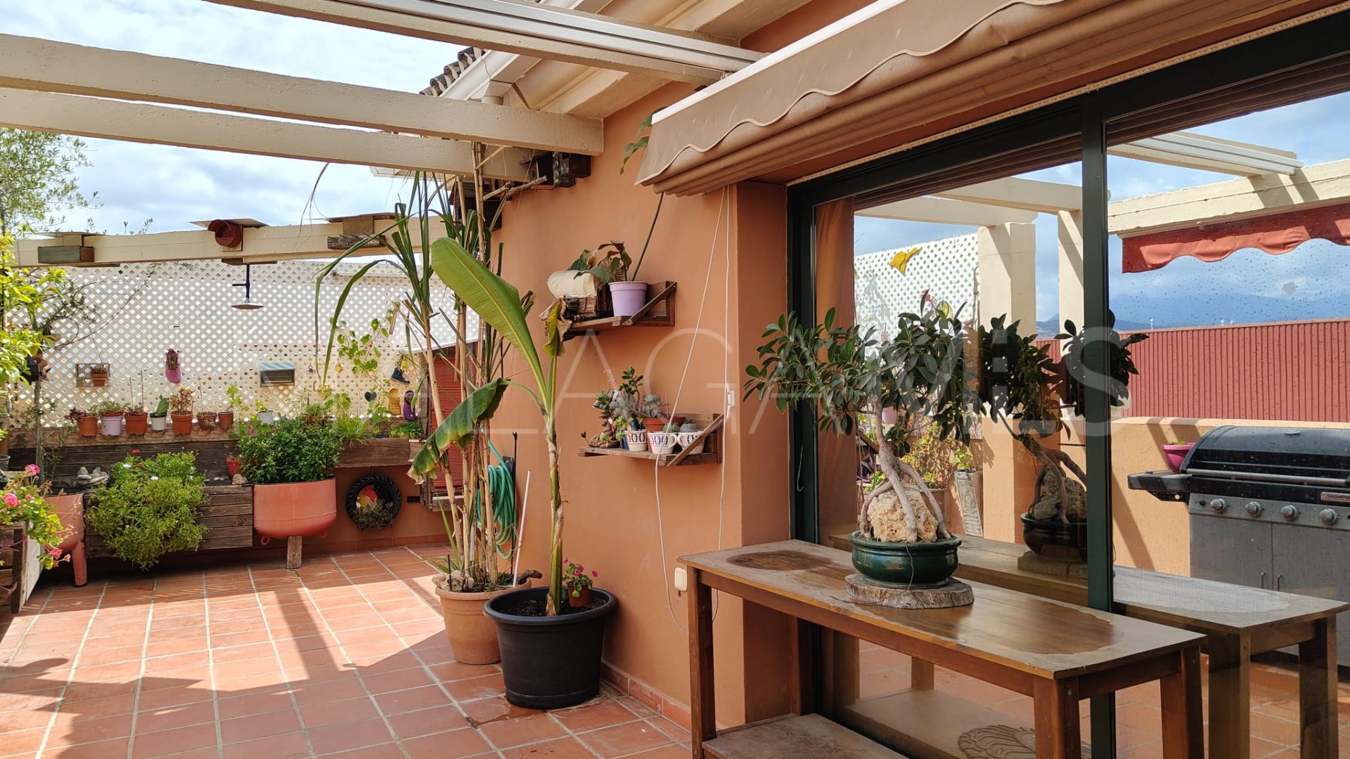 Atico duplex a la venta in San Pedro de Alcantara with 3 bedrooms