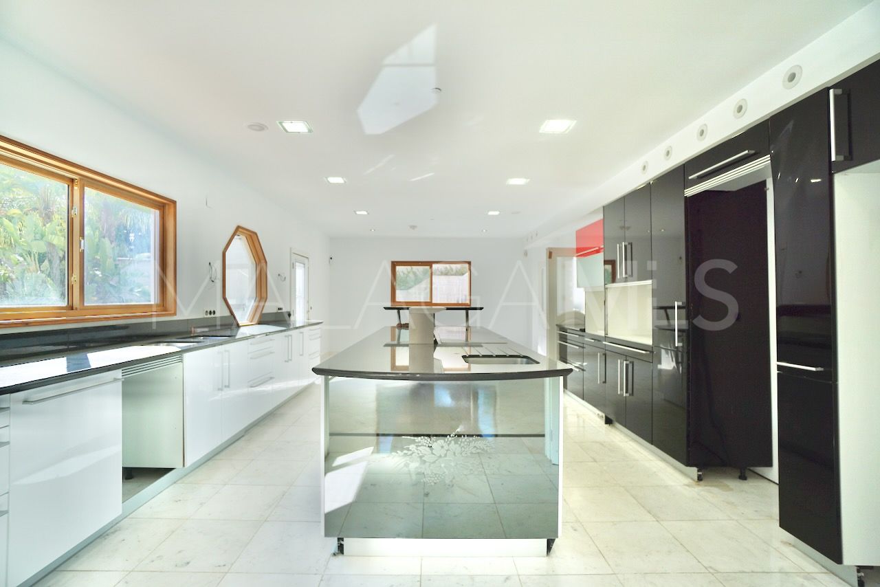 Se vende villa in Altos del Paraiso