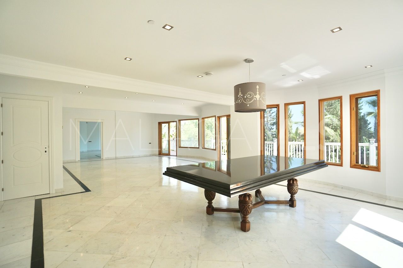 Se vende villa in Altos del Paraiso