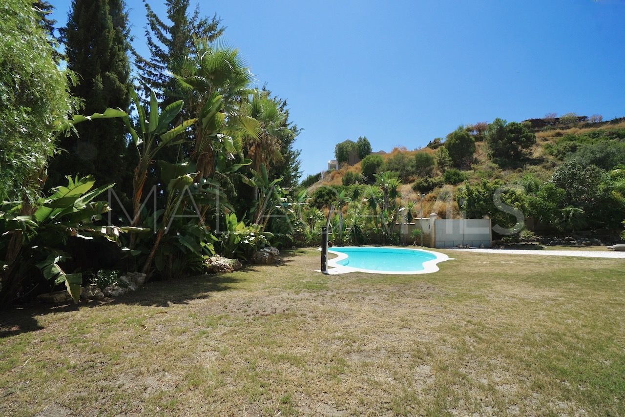 Se vende villa in Altos del Paraiso