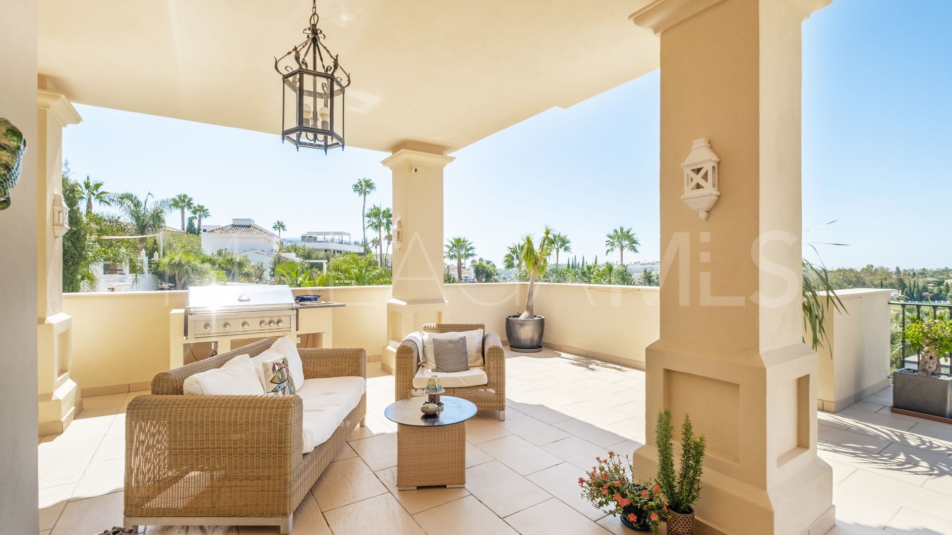 Villa a la venta in Nueva Andalucia de 4 bedrooms