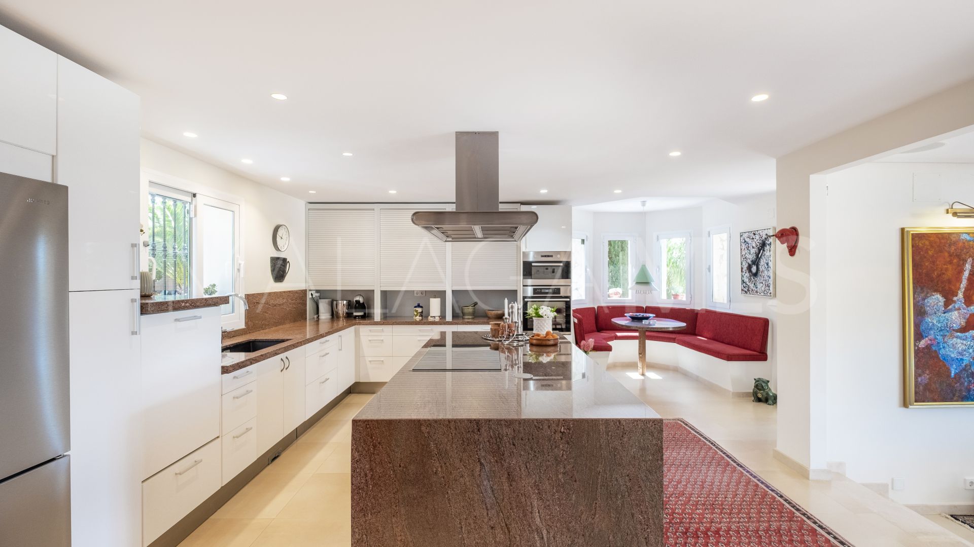 Villa a la venta in Nueva Andalucia de 4 bedrooms