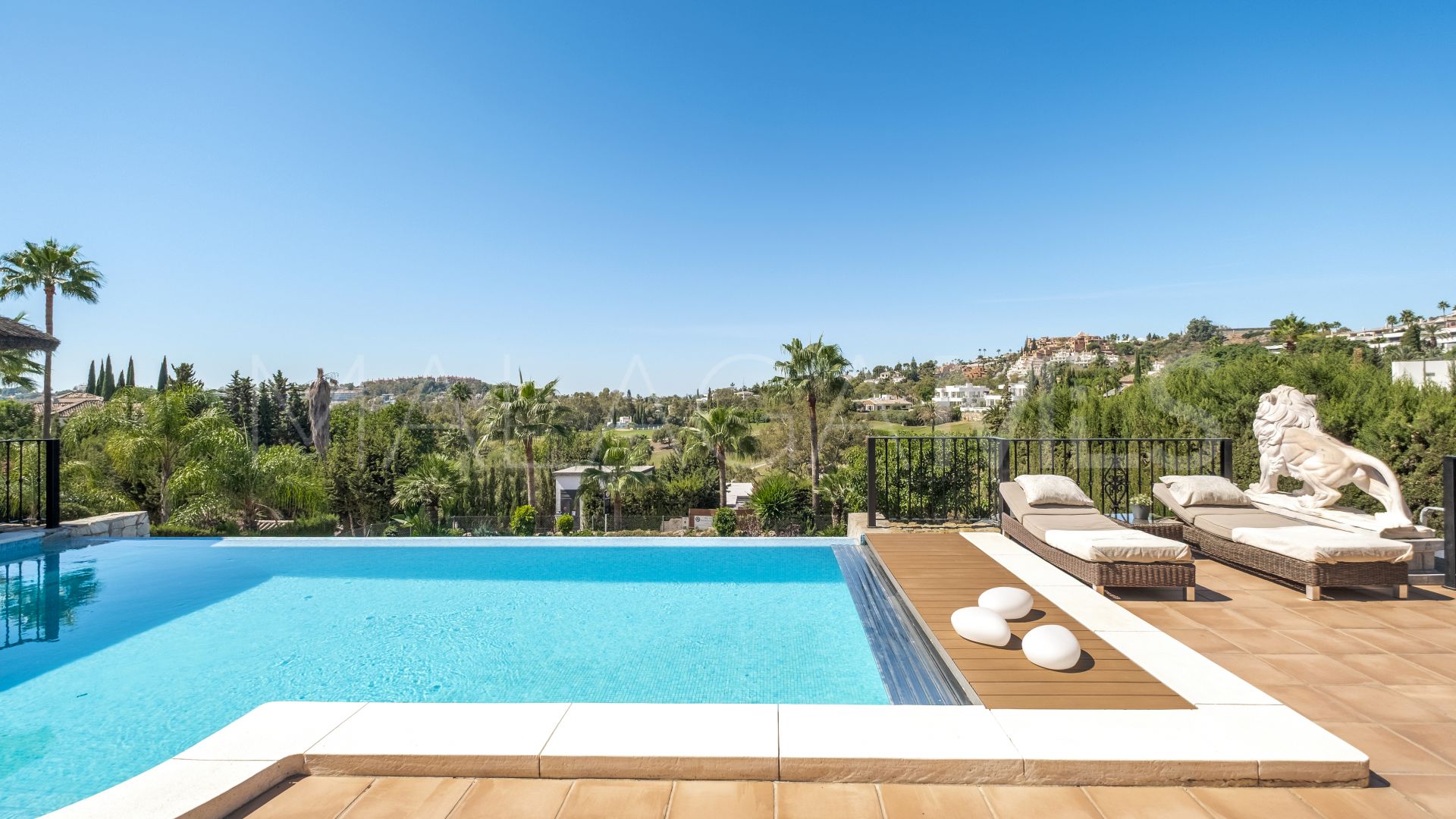 Villa a la venta in Nueva Andalucia de 4 bedrooms