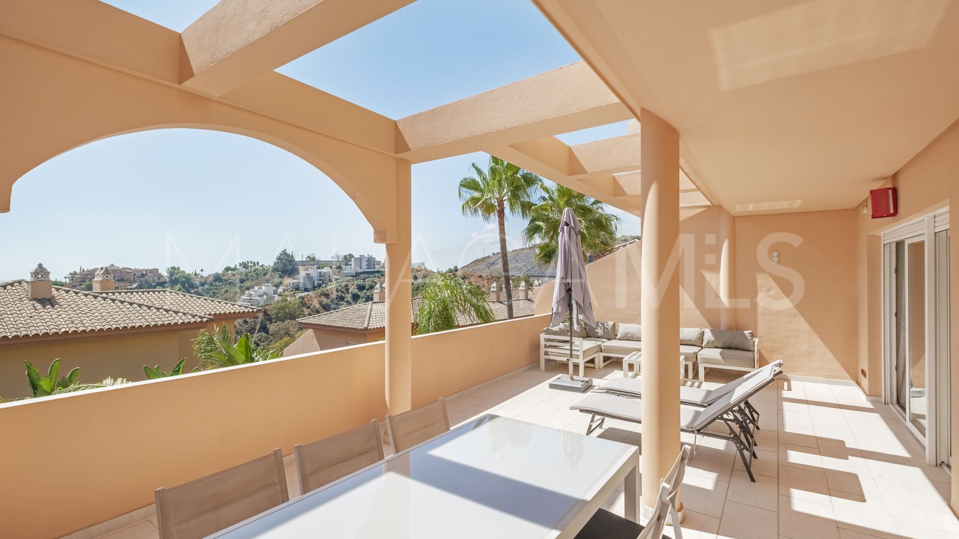 2 bedrooms Nueva Andalucia apartment for sale