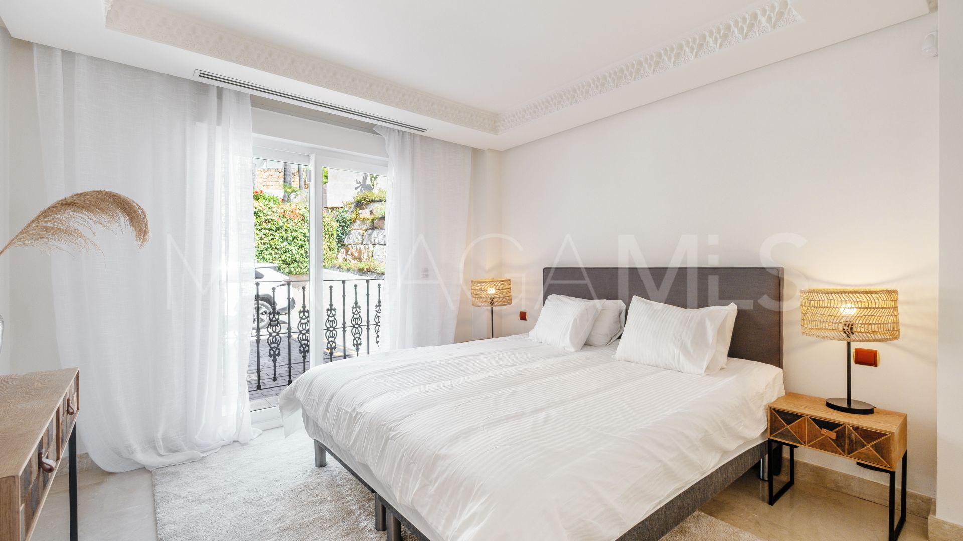2 bedrooms Nueva Andalucia apartment for sale