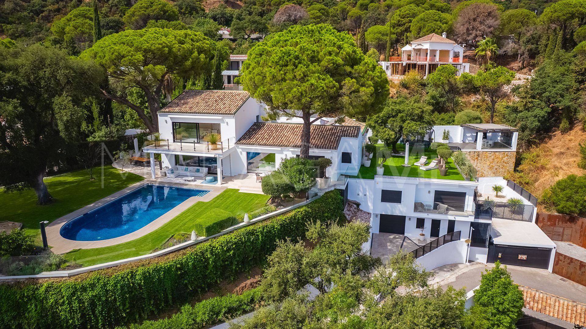 For sale villa with 8 bedrooms in El Madroñal