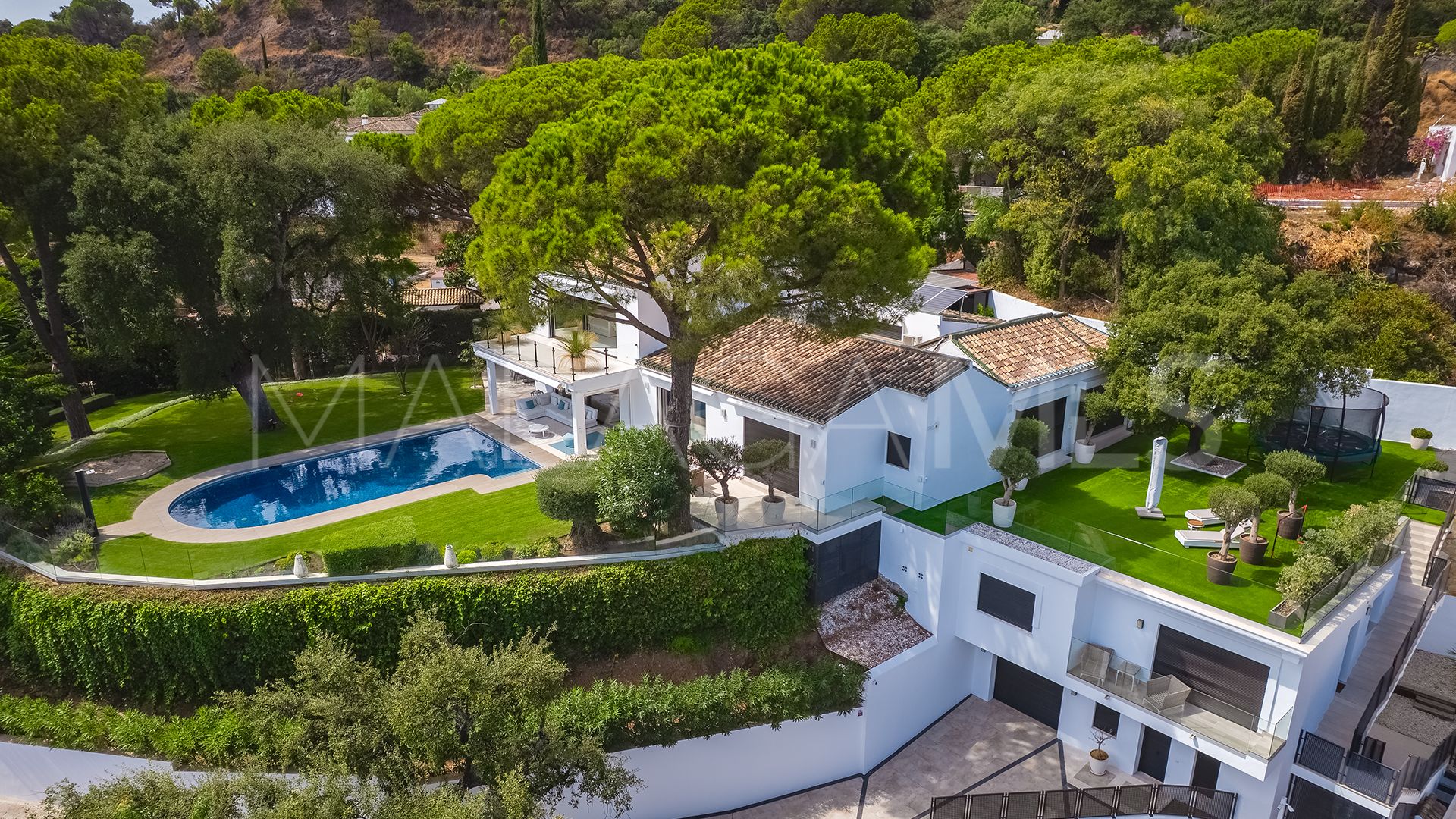 For sale villa with 8 bedrooms in El Madroñal