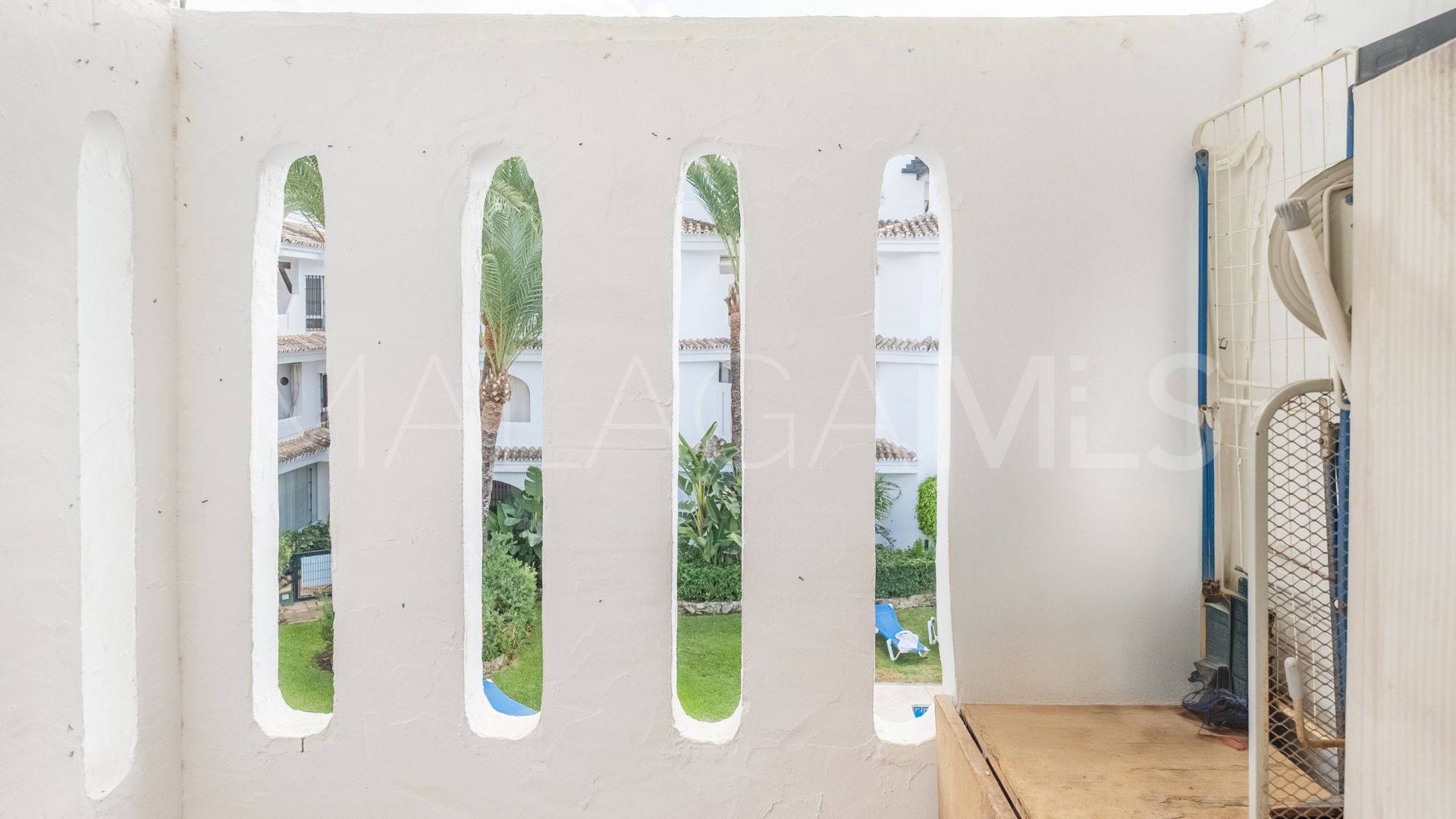 Atico duplex for sale in Los Naranjos de Marbella