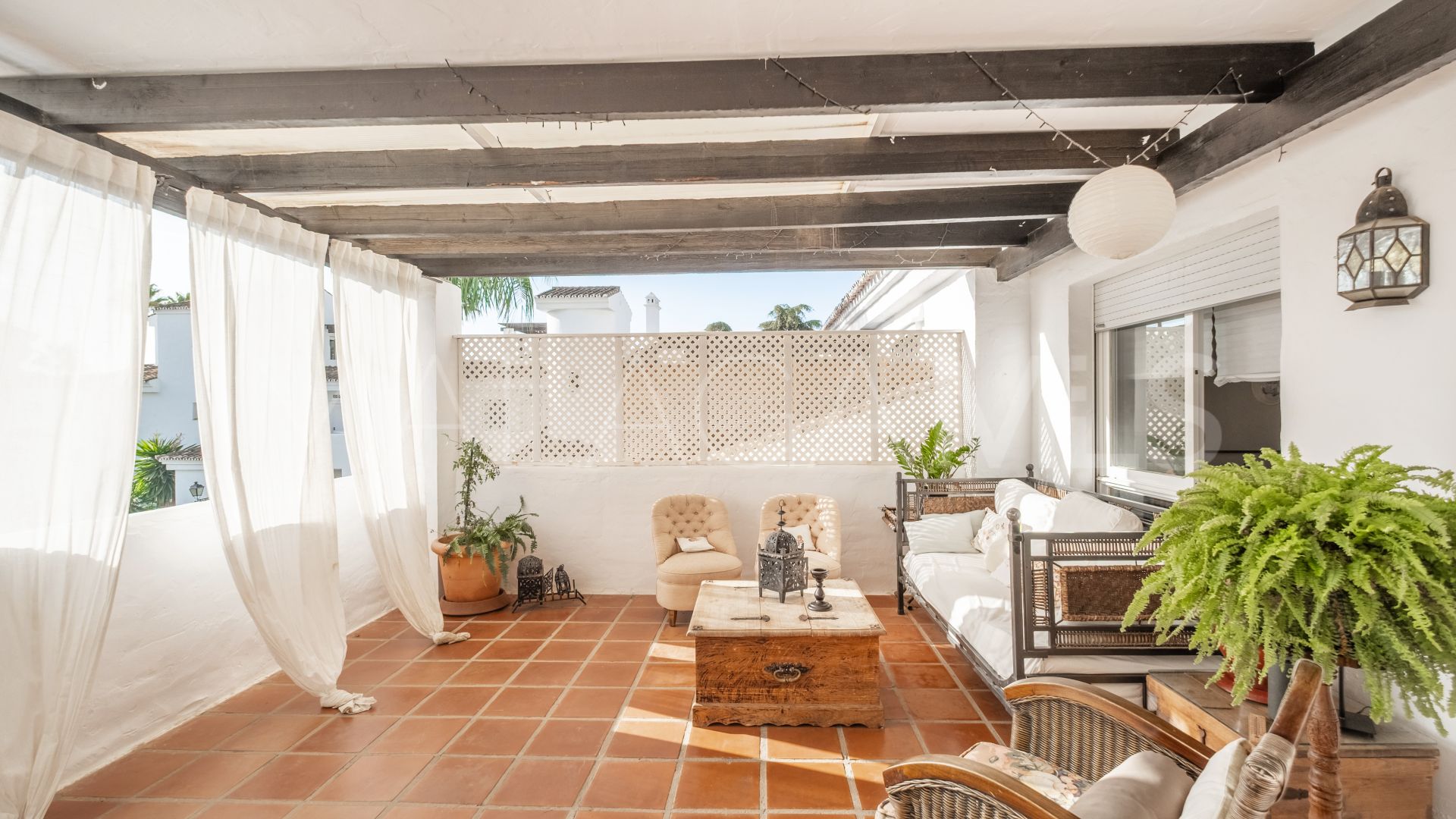Atico duplex for sale in Los Naranjos de Marbella