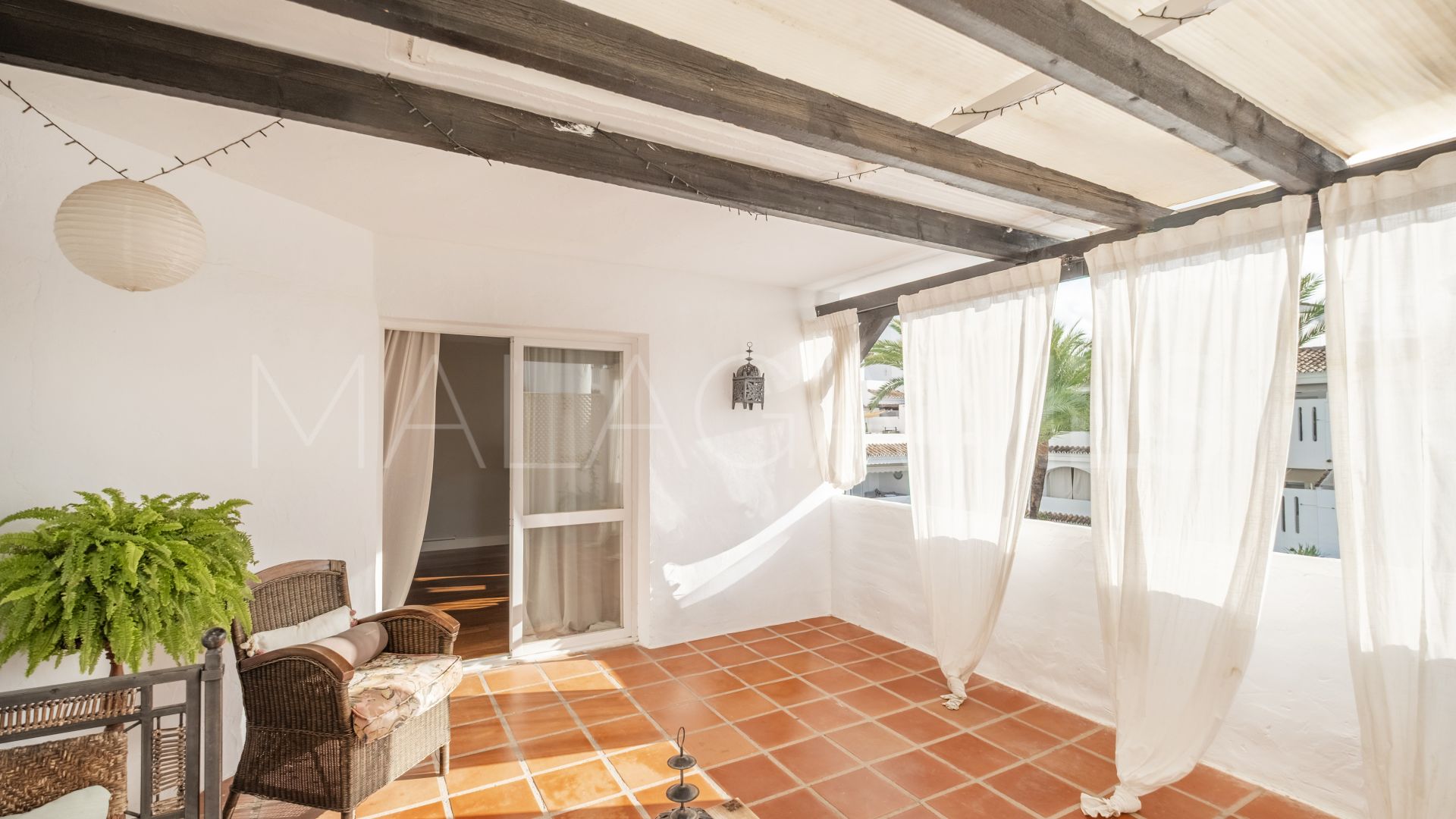 Atico duplex for sale in Los Naranjos de Marbella