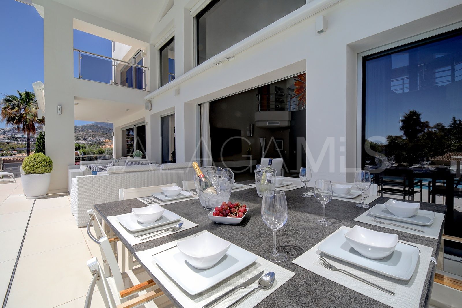 Villa for sale in Los Naranjos Golf