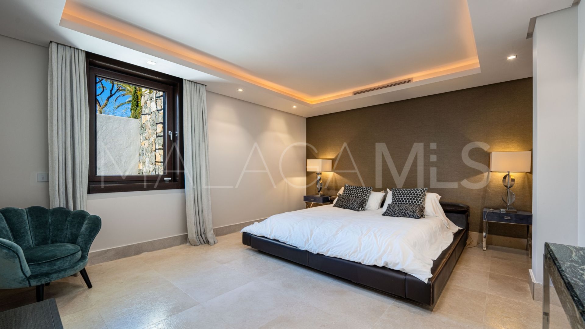 Villa for sale in Los Flamingos Golf