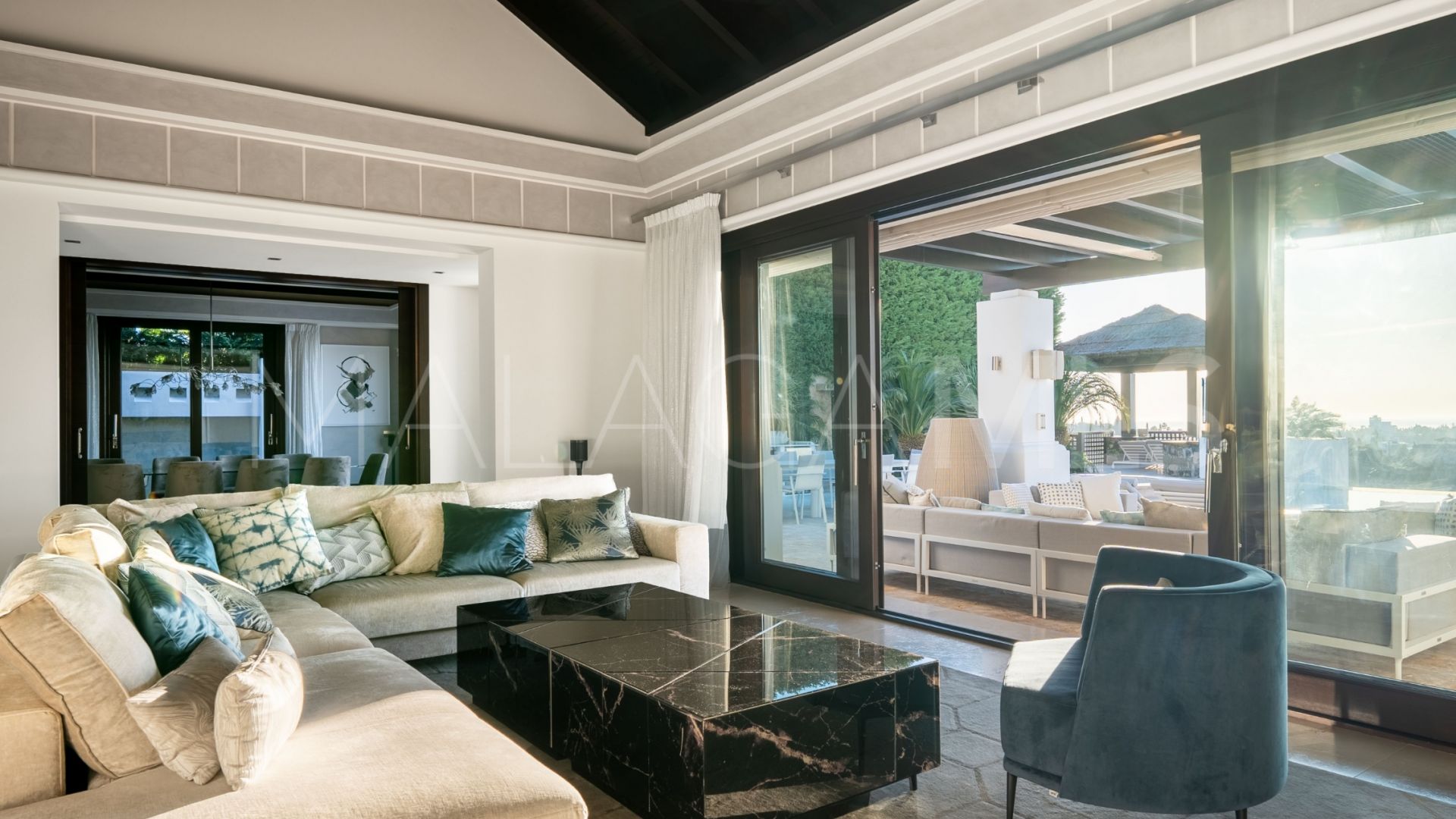 Villa for sale in Los Flamingos Golf