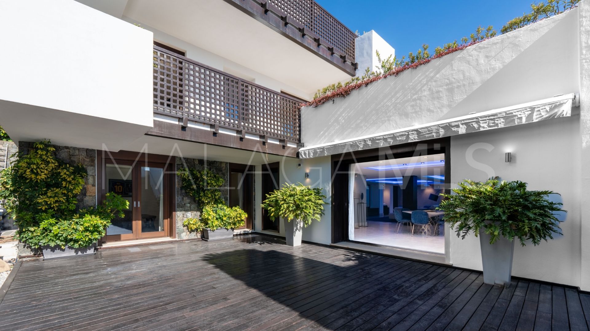 Villa for sale in Los Flamingos Golf