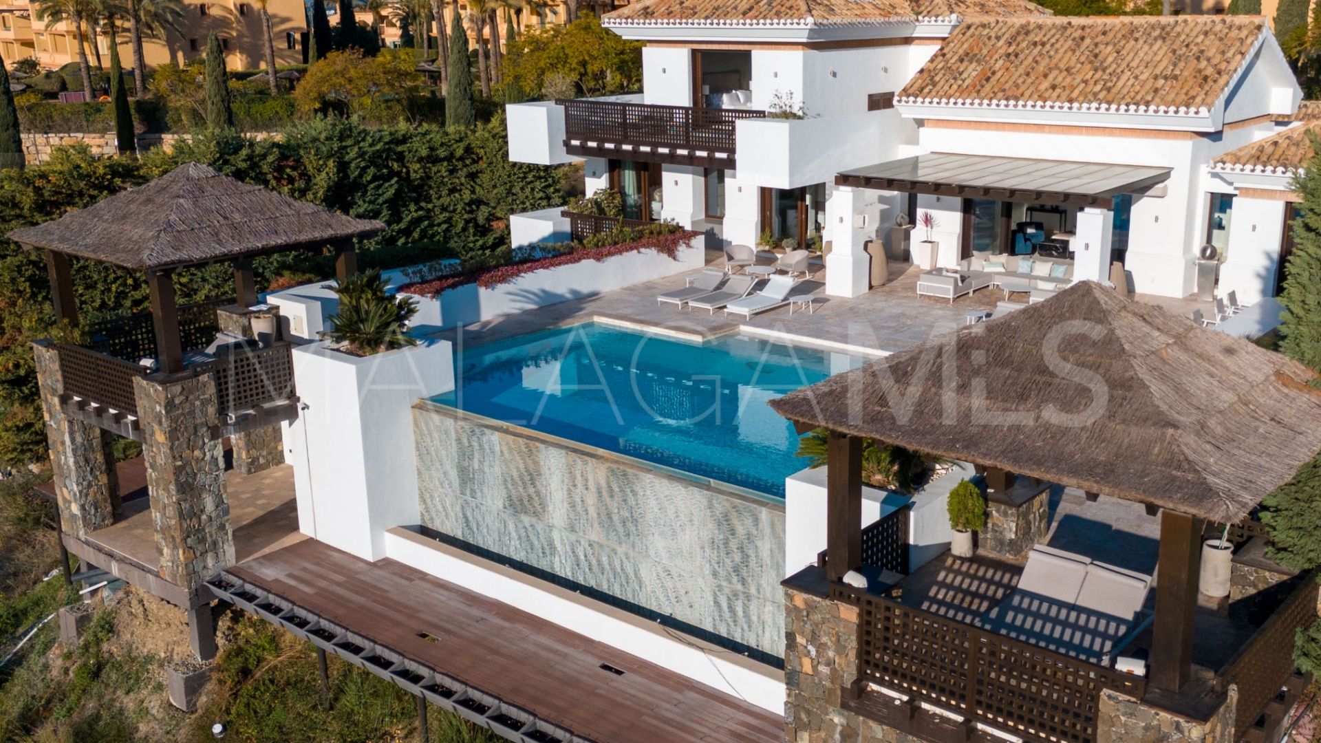 Villa for sale in Los Flamingos Golf