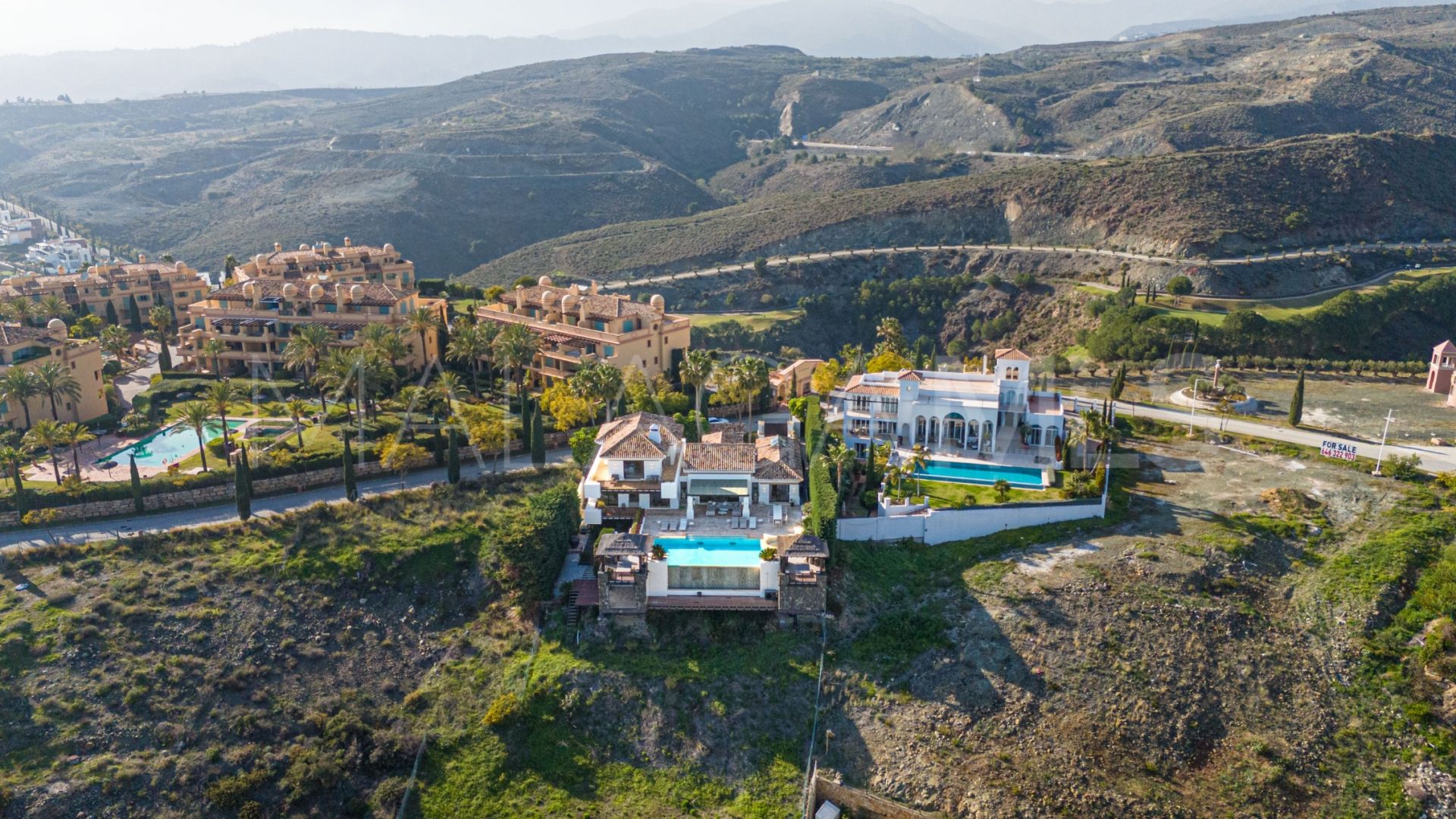 Villa for sale in Los Flamingos Golf