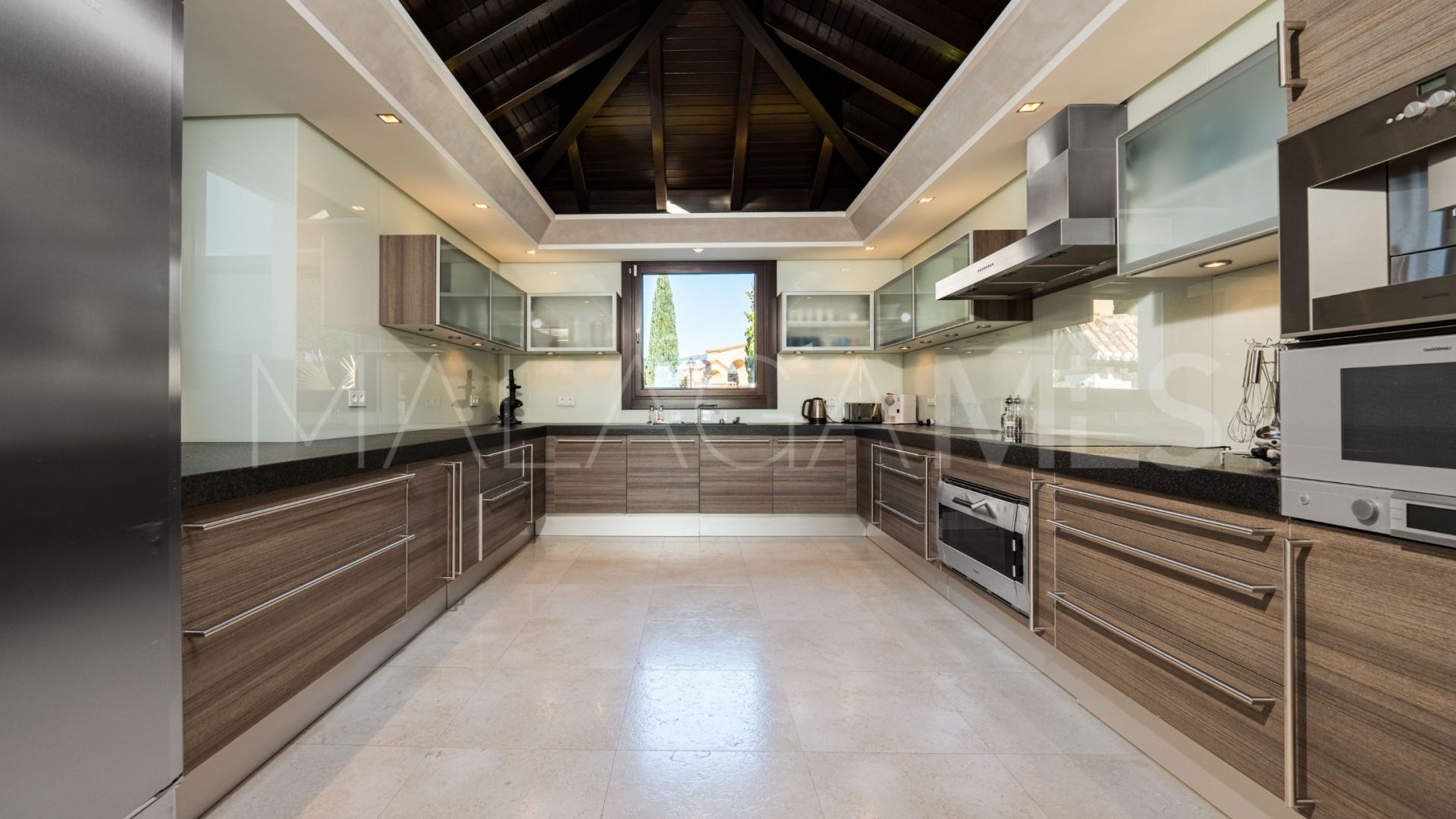 Villa for sale in Los Flamingos Golf