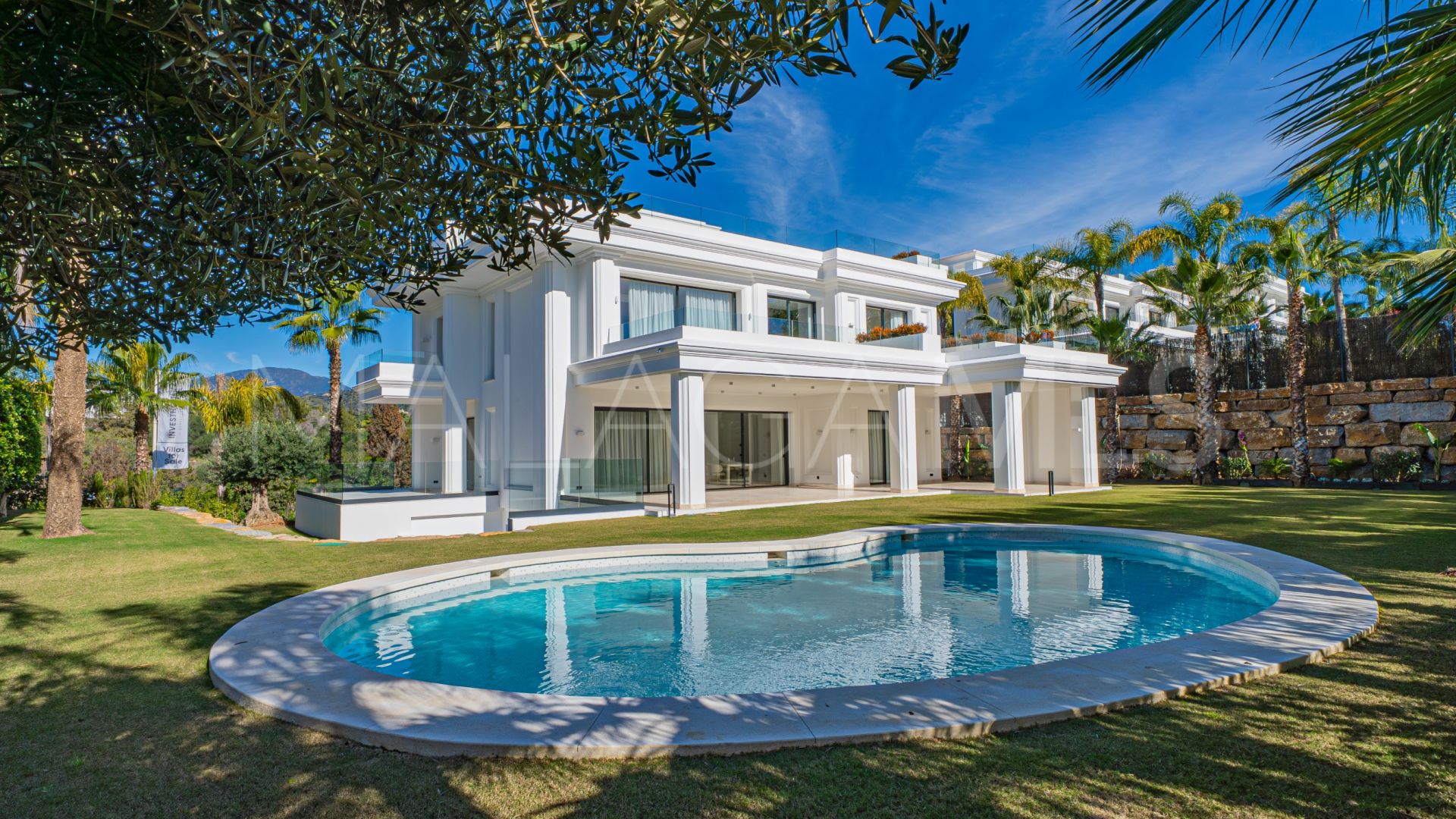 Las Lomas del Marbella Club, villa with 6 bedrooms for sale