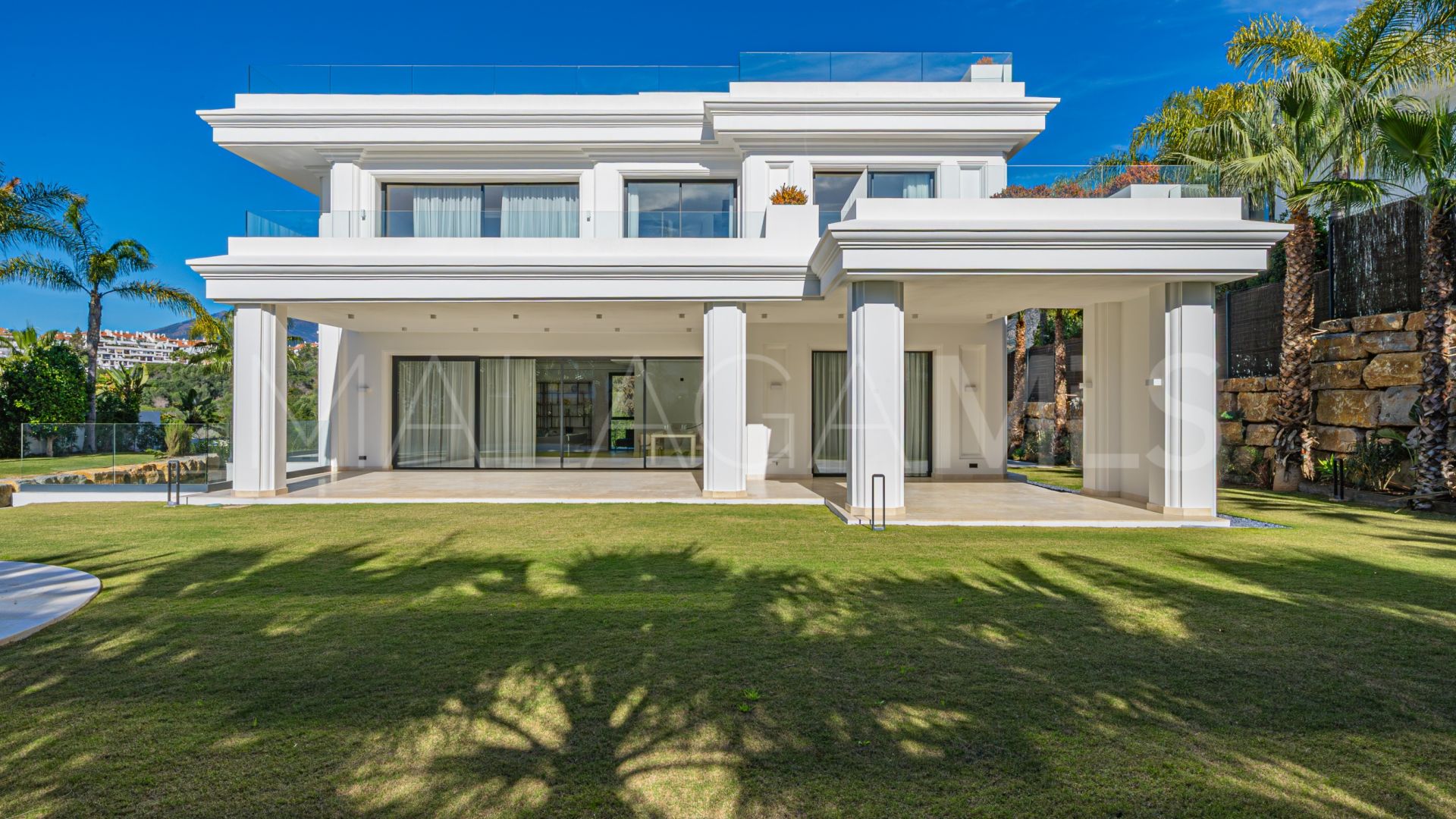 Las Lomas del Marbella Club, villa with 6 bedrooms for sale