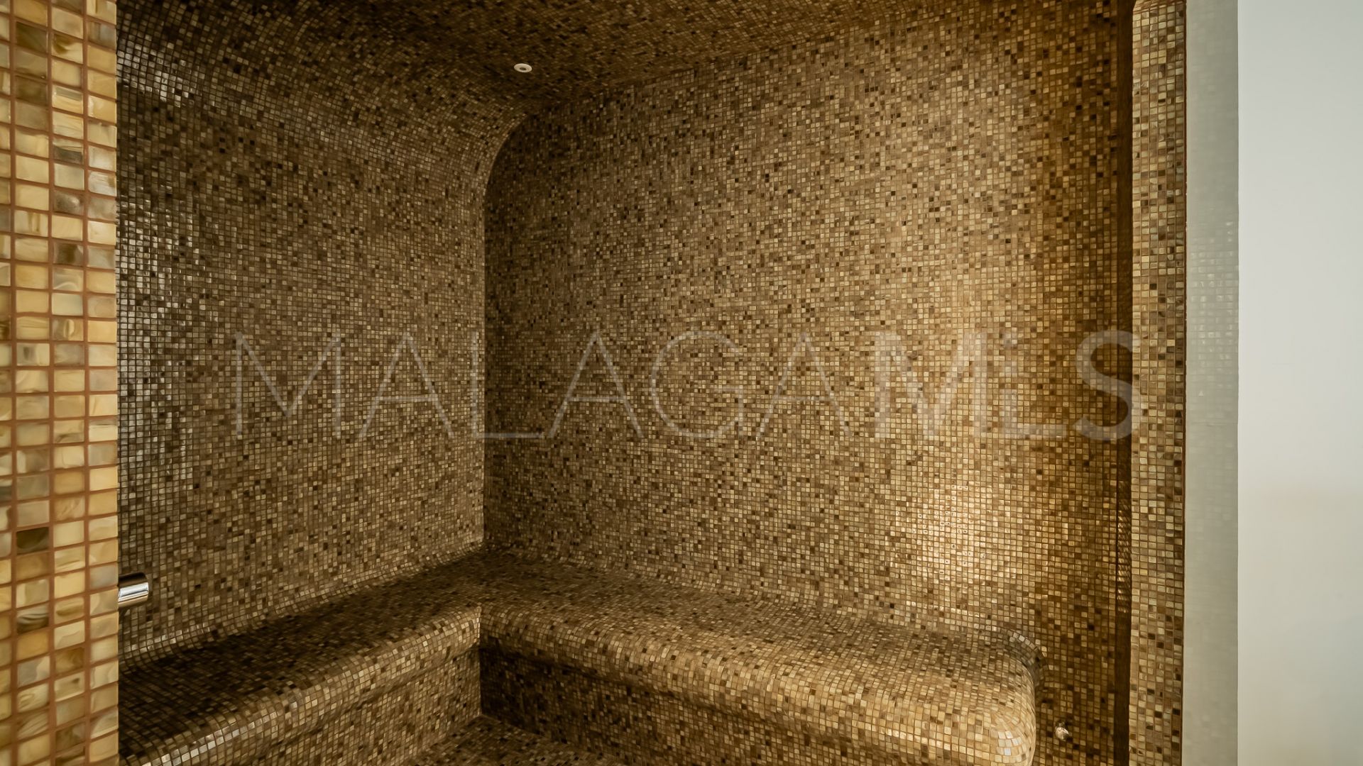 Villa for sale in Los Flamingos Golf