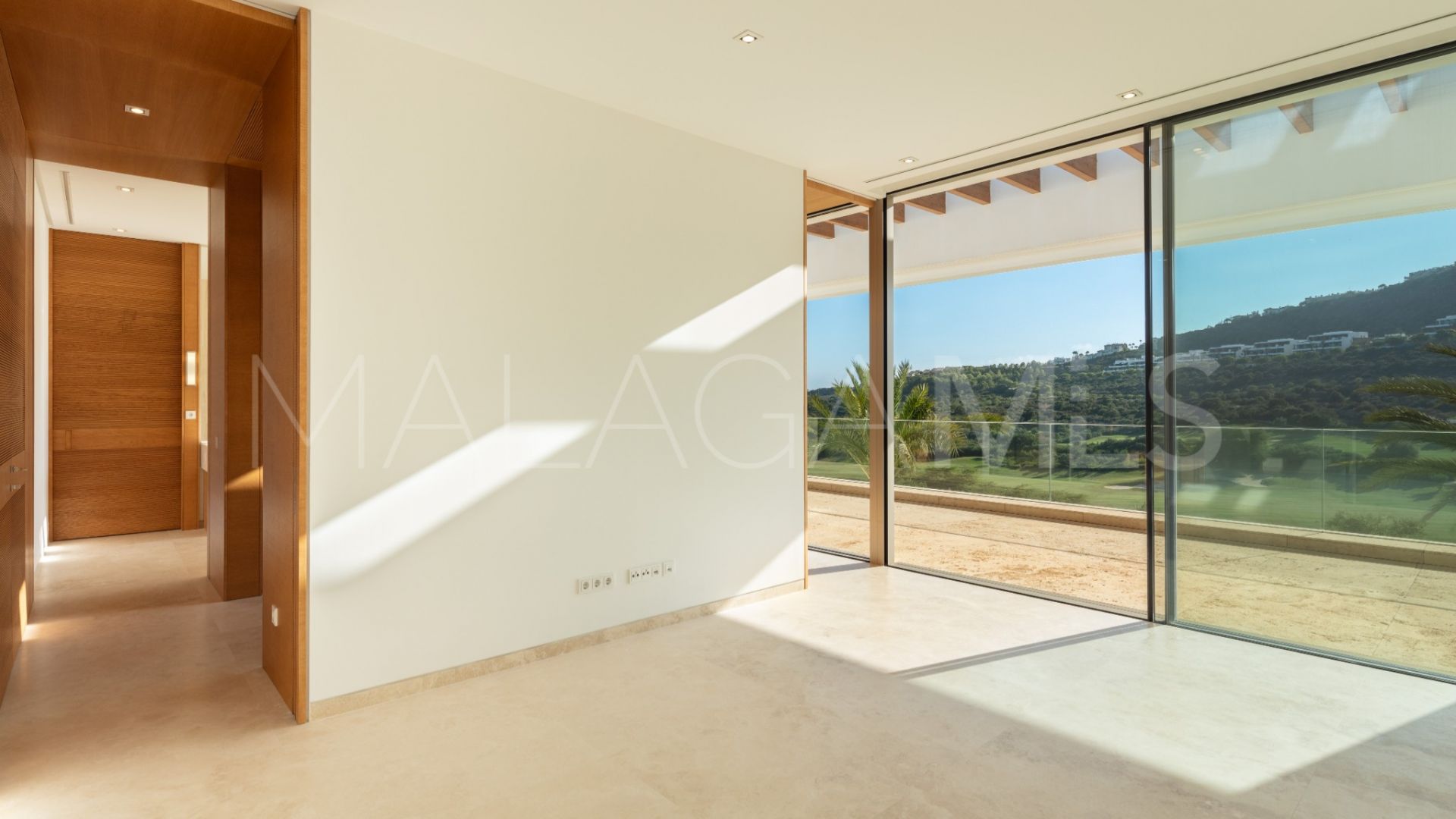 For sale villa in Finca Cortesin
