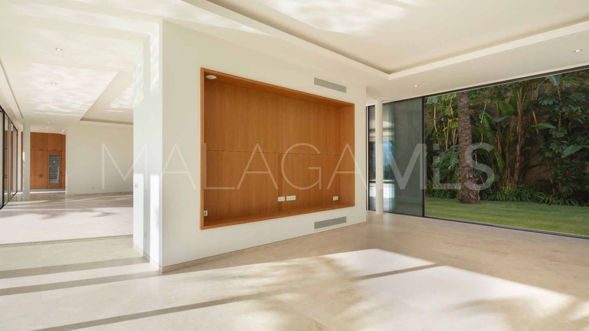 For sale villa in Finca Cortesin
