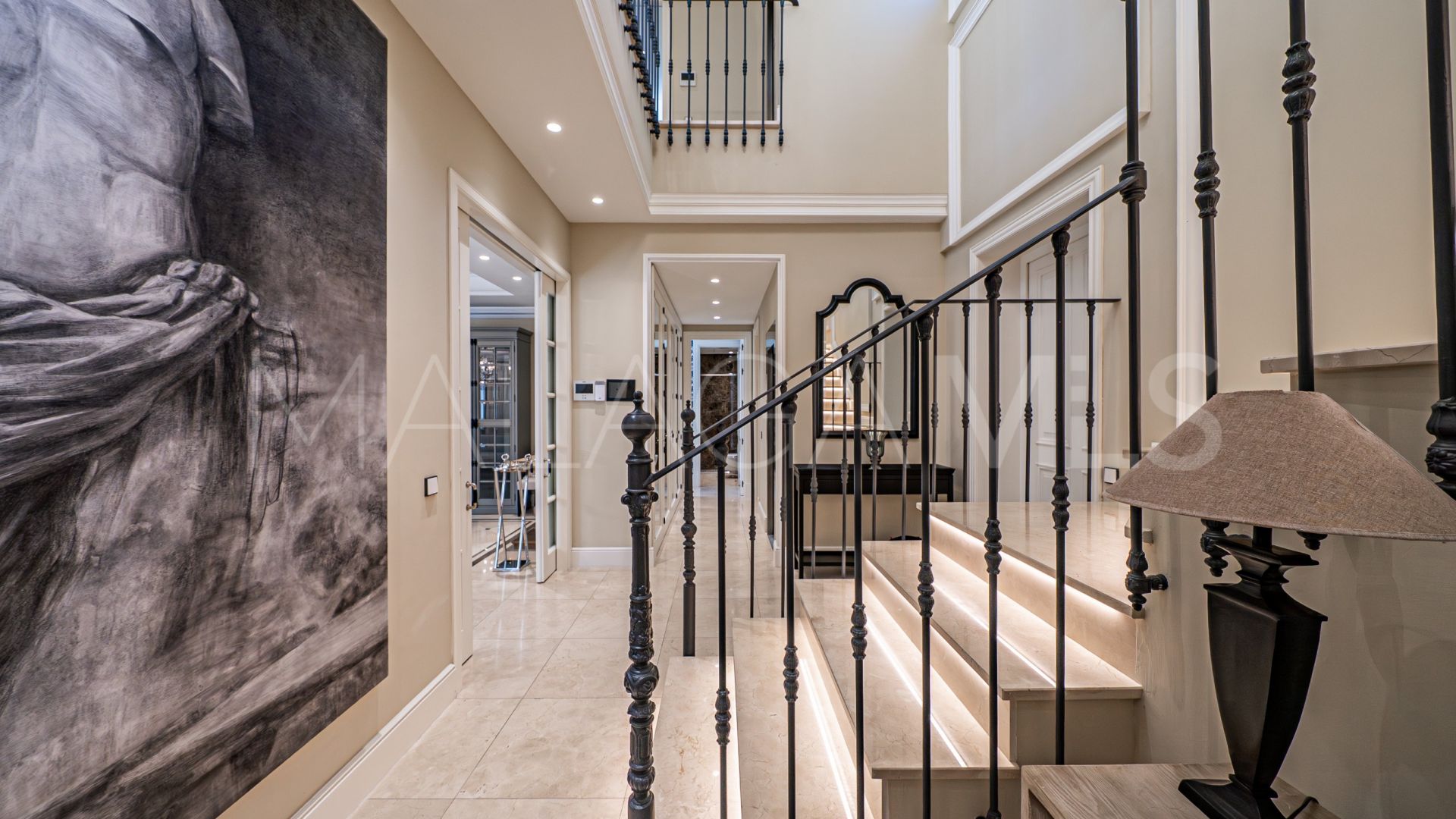 Villa for sale in Los Flamingos Golf