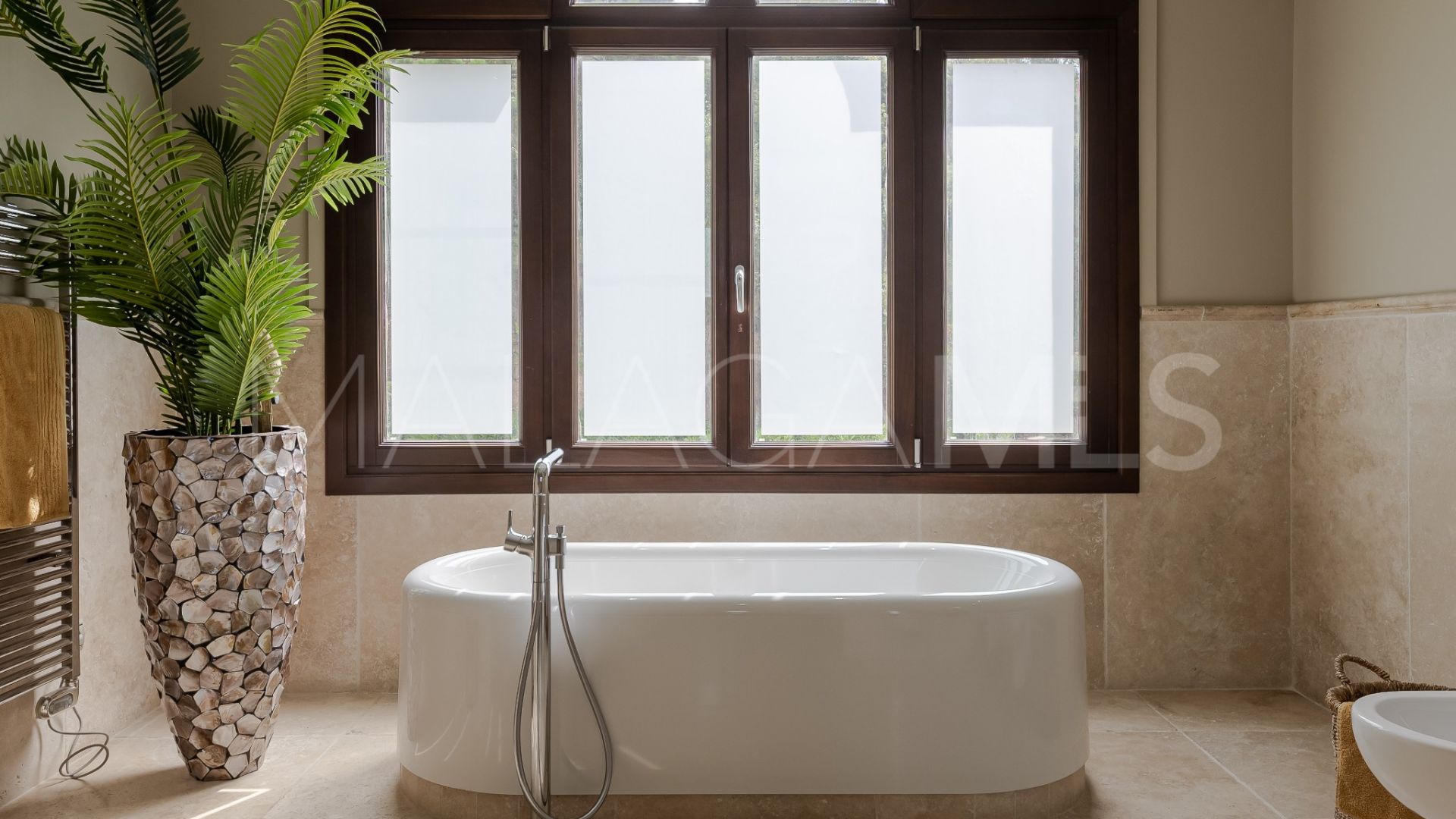 Villa for sale in El Herrojo